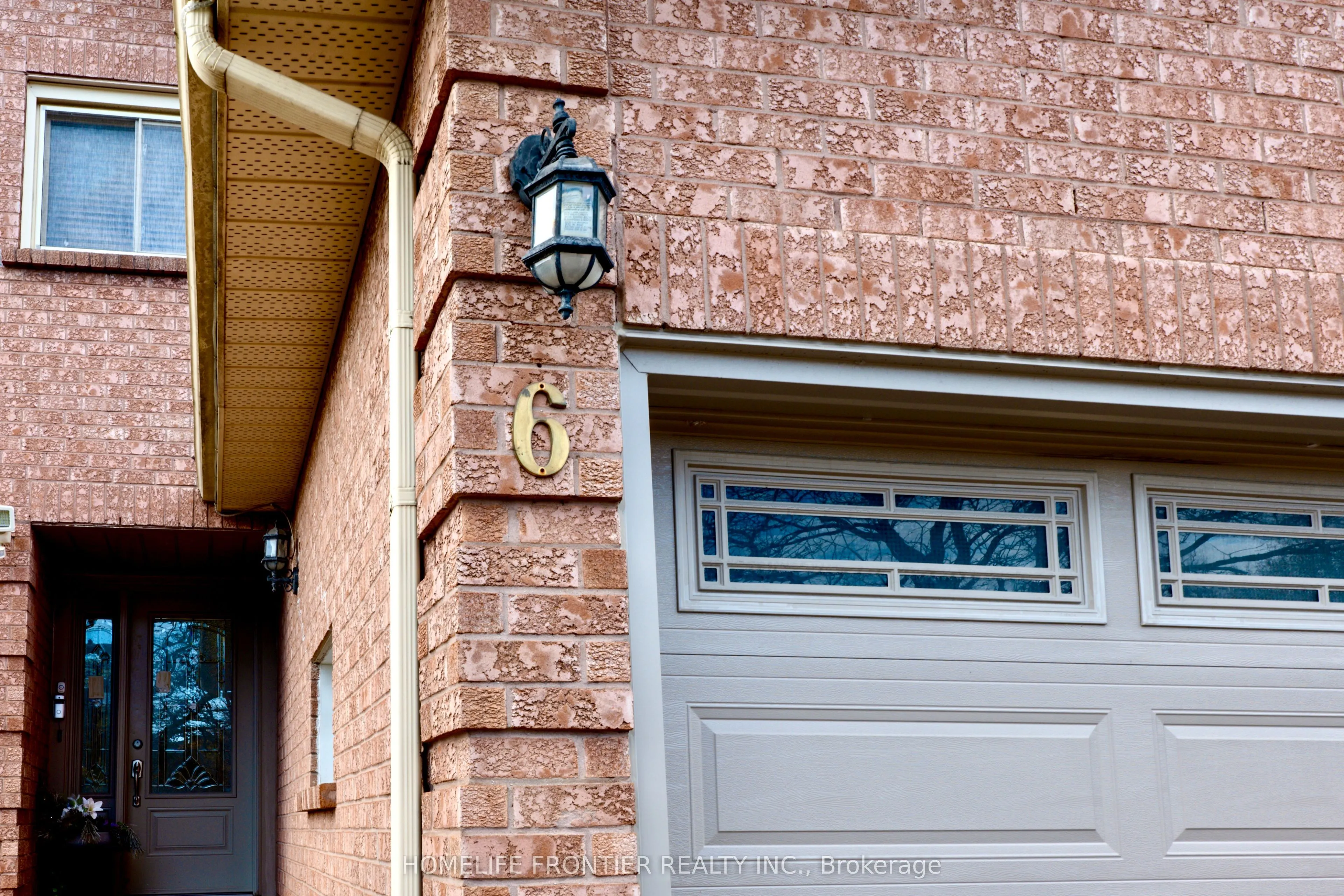 6 Mcquarrie Lane