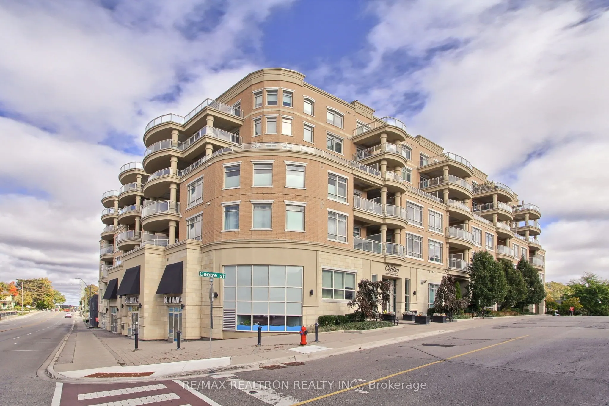 15277 Yonge Street, #506
