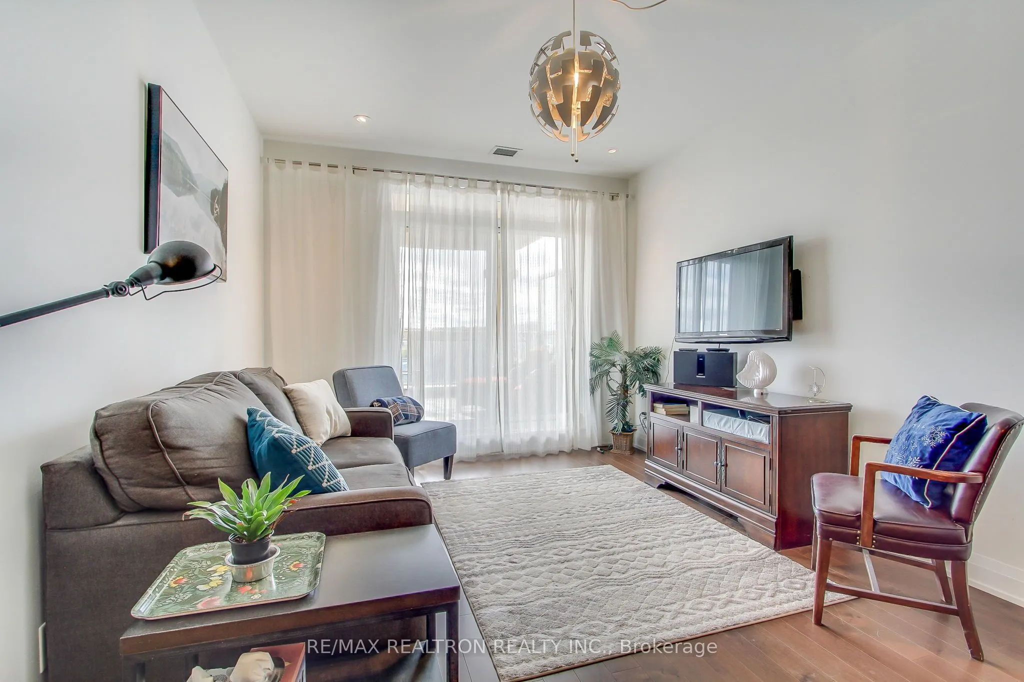 15277 Yonge Street, #506