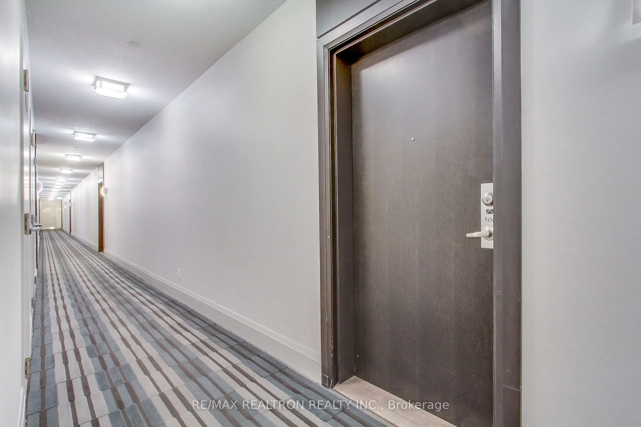 15277 Yonge Street, #506