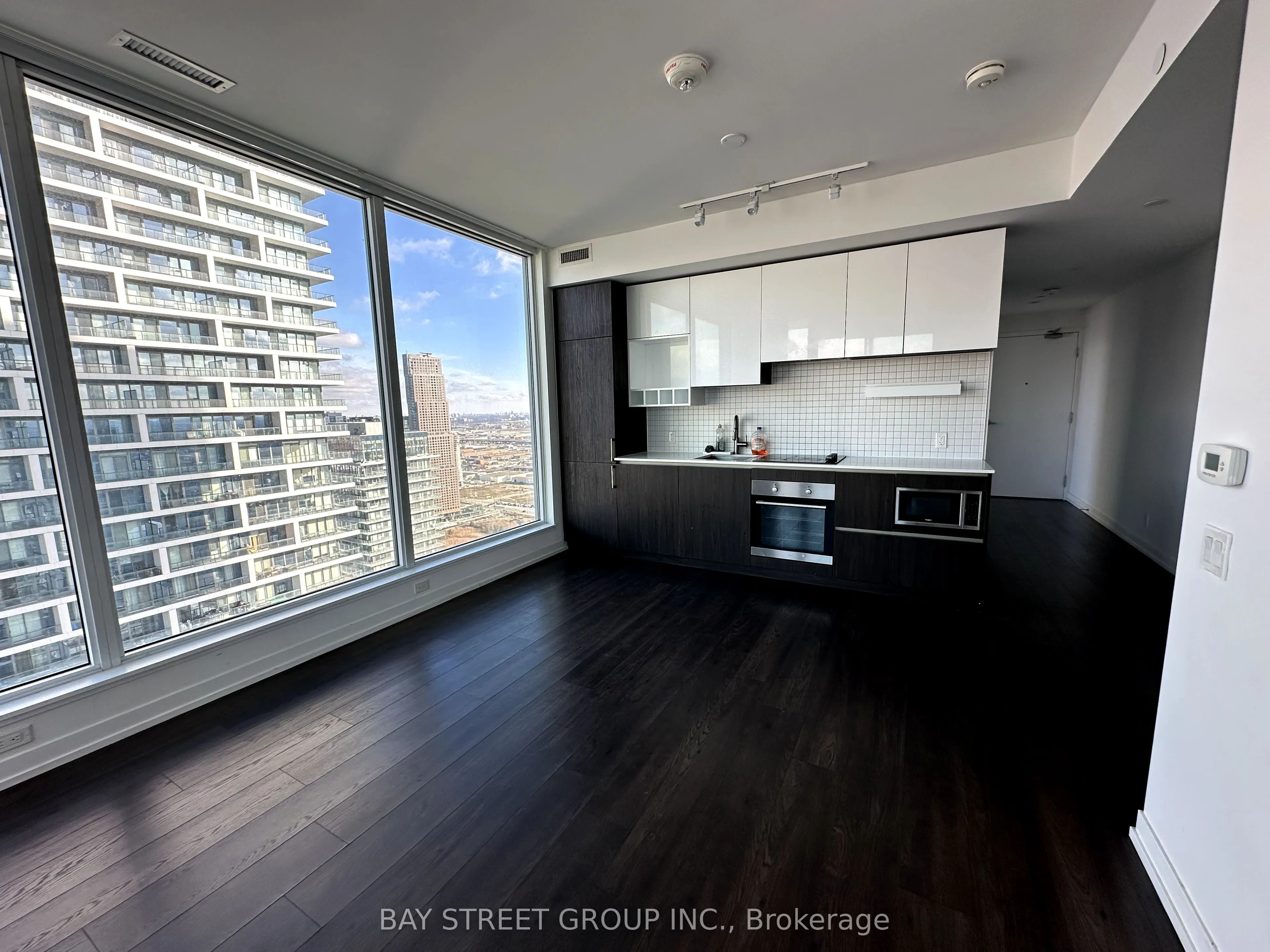 898 Portage Parkway, #4702