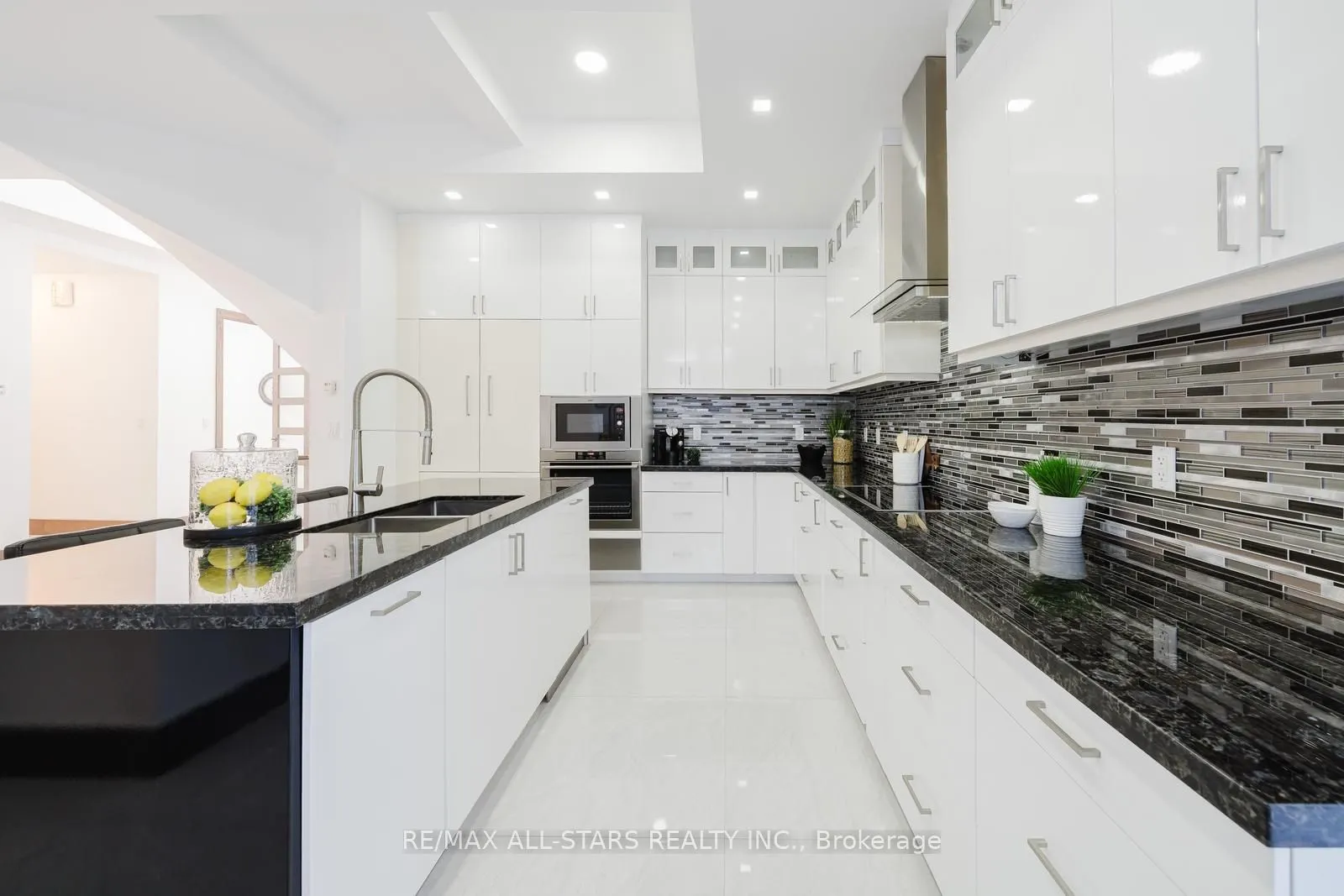 26 Lancer Drive