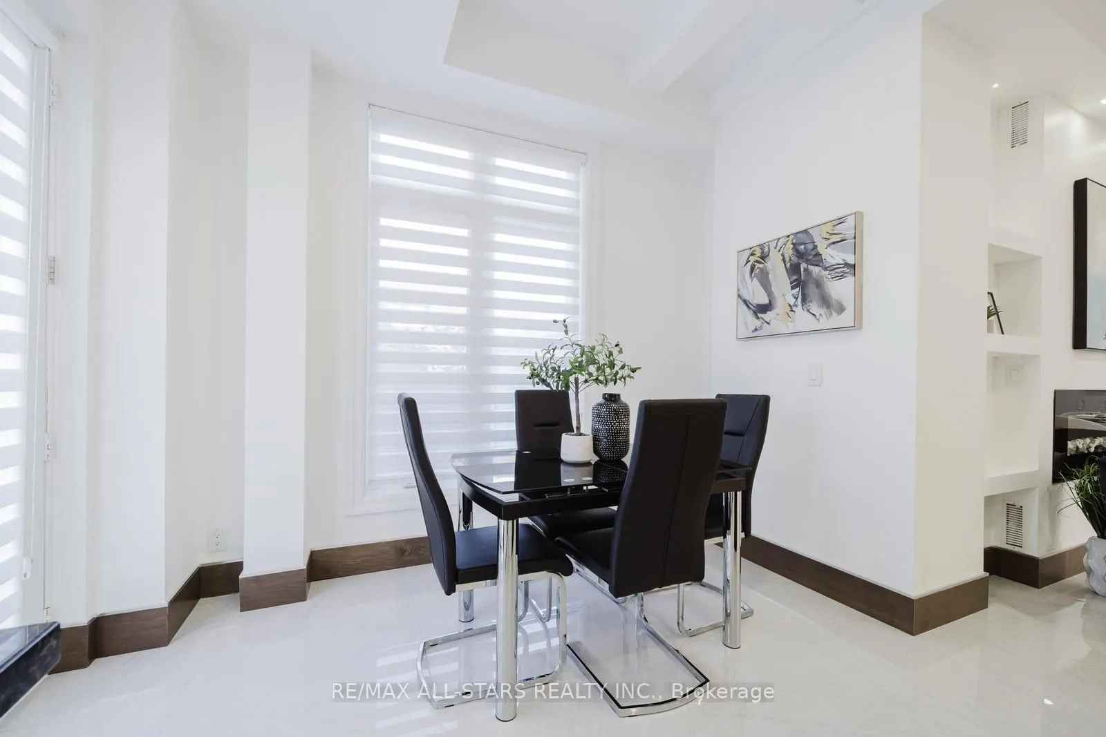 26 Lancer Drive
