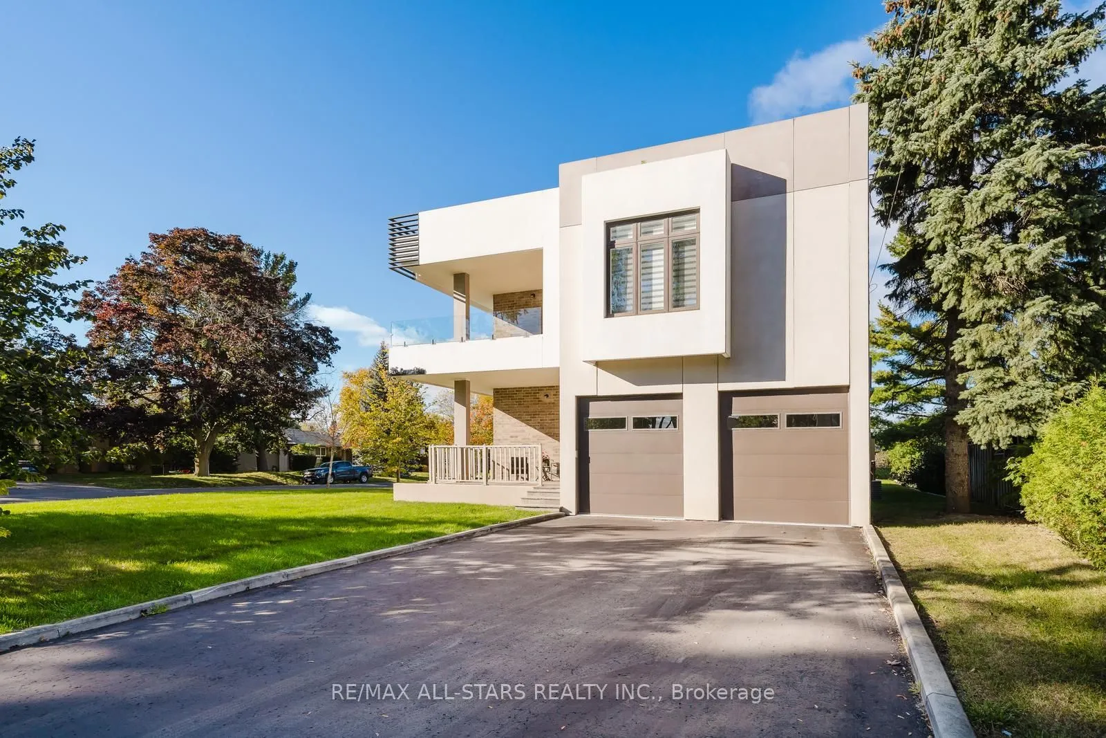 26 Lancer Drive