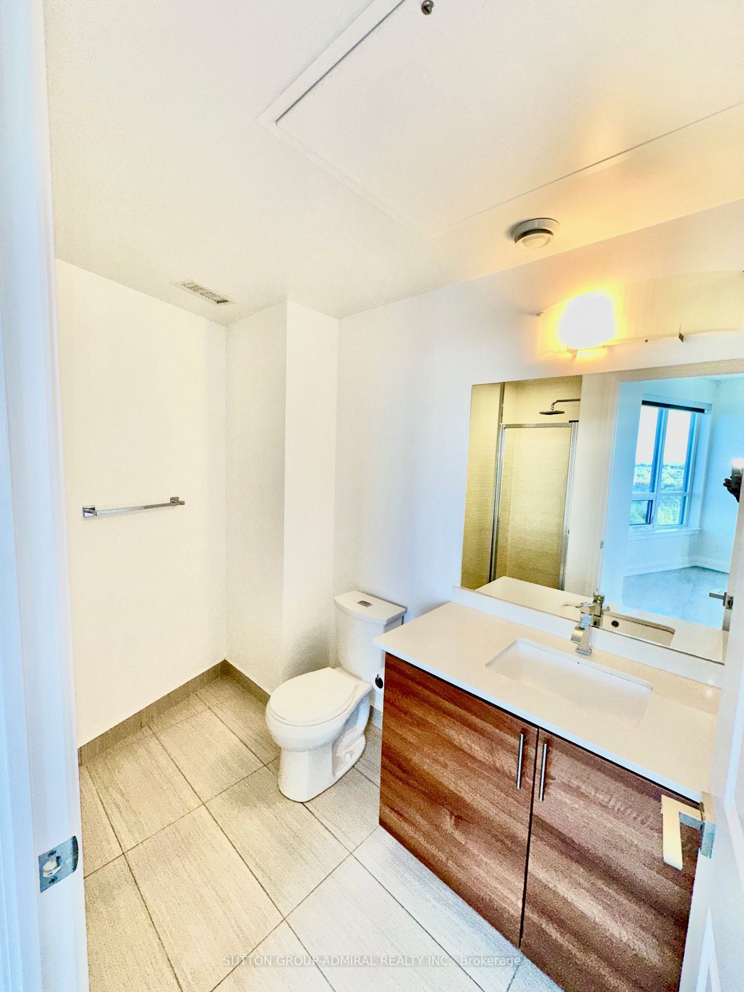 7171 Yonge Street, #1007