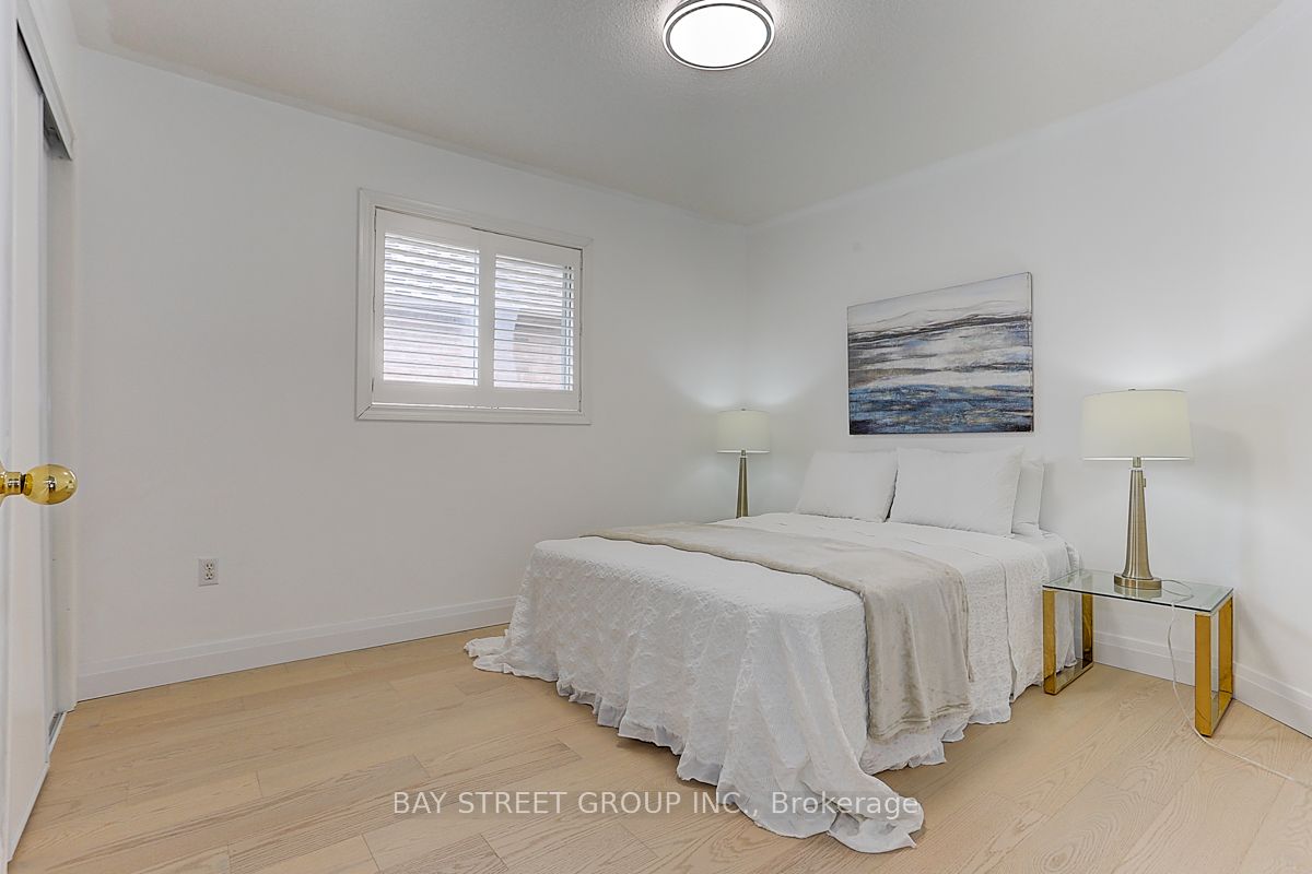 73 Sunridge Street