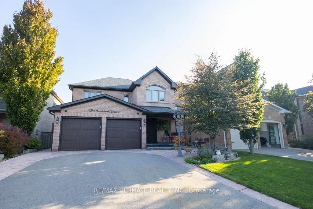 29 Mountcharles Crescent