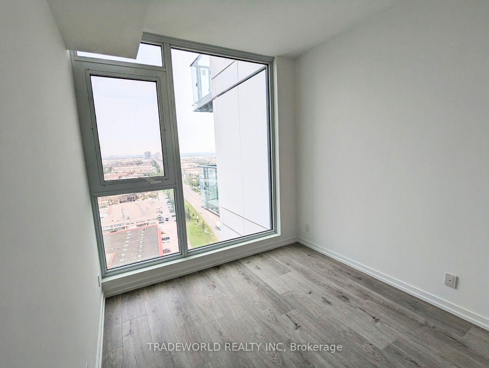 7890 Jane Street, #2206