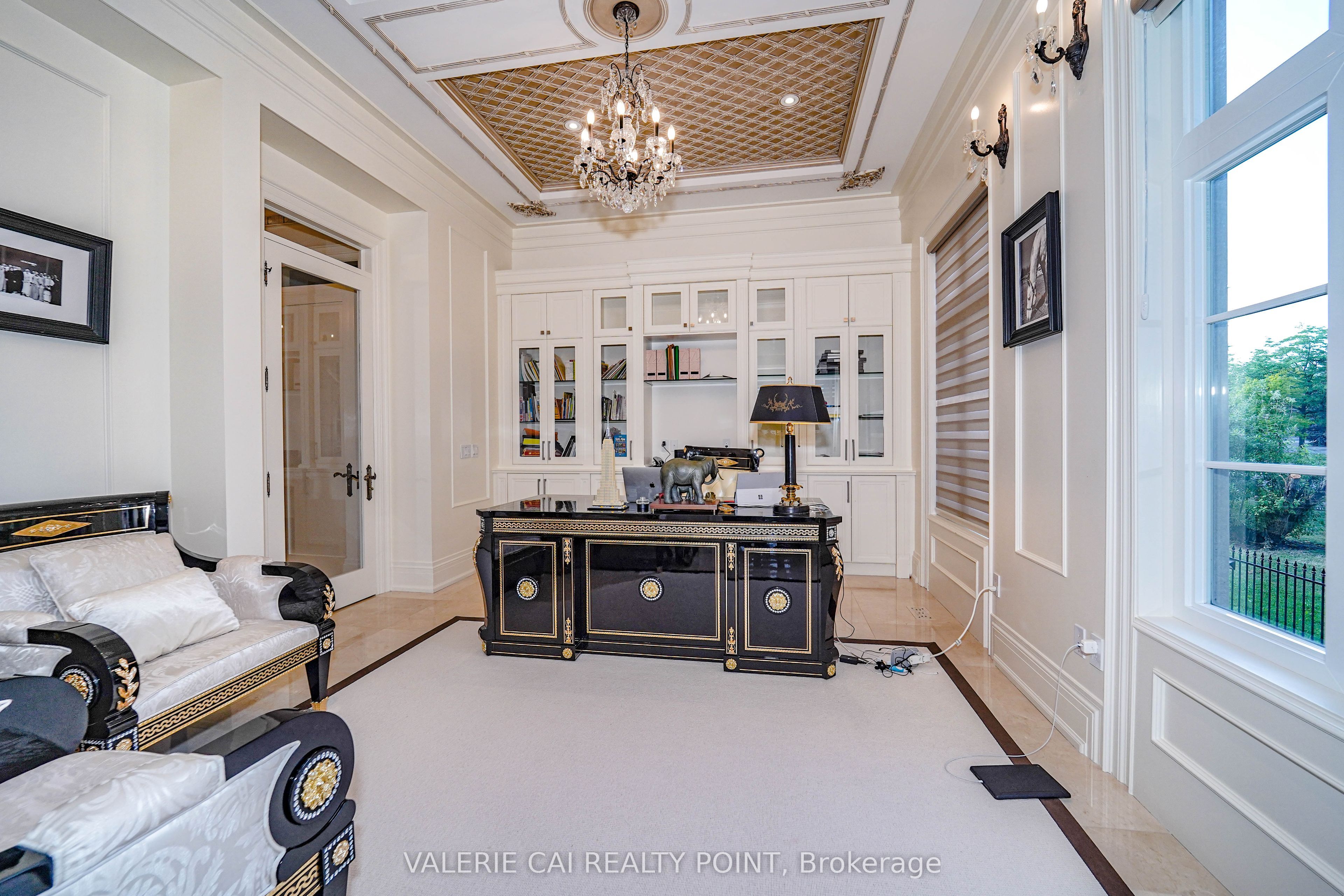 45 Kensington Drive