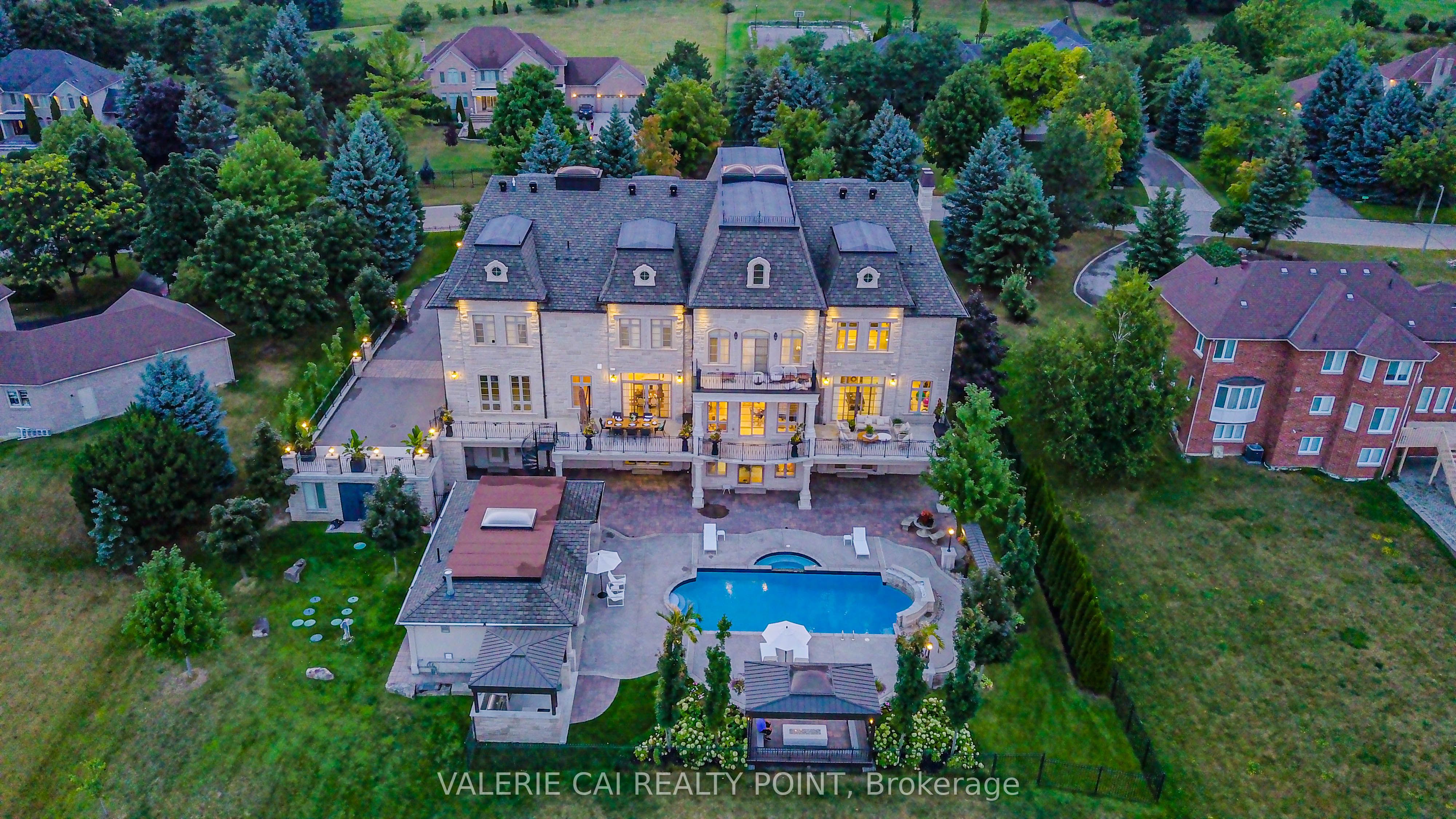 45 Kensington Drive