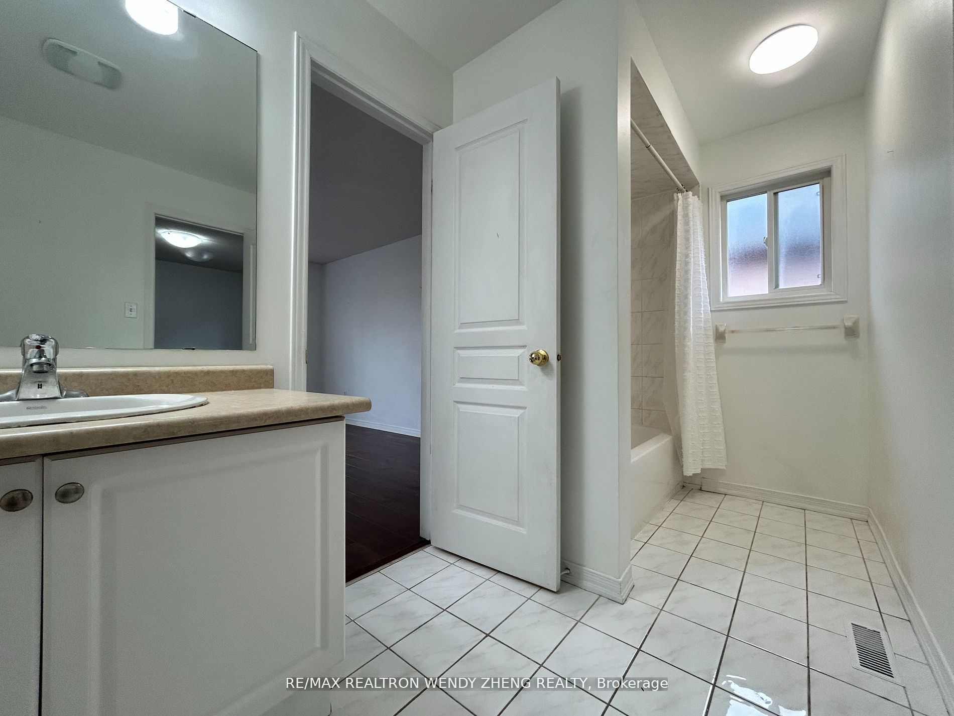 38 Delattaye Avenue