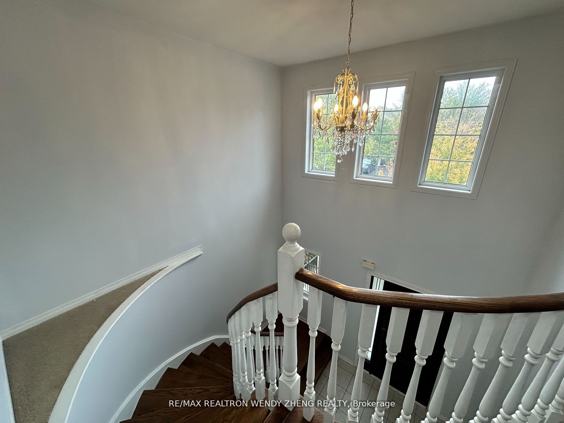 38 Delattaye Avenue