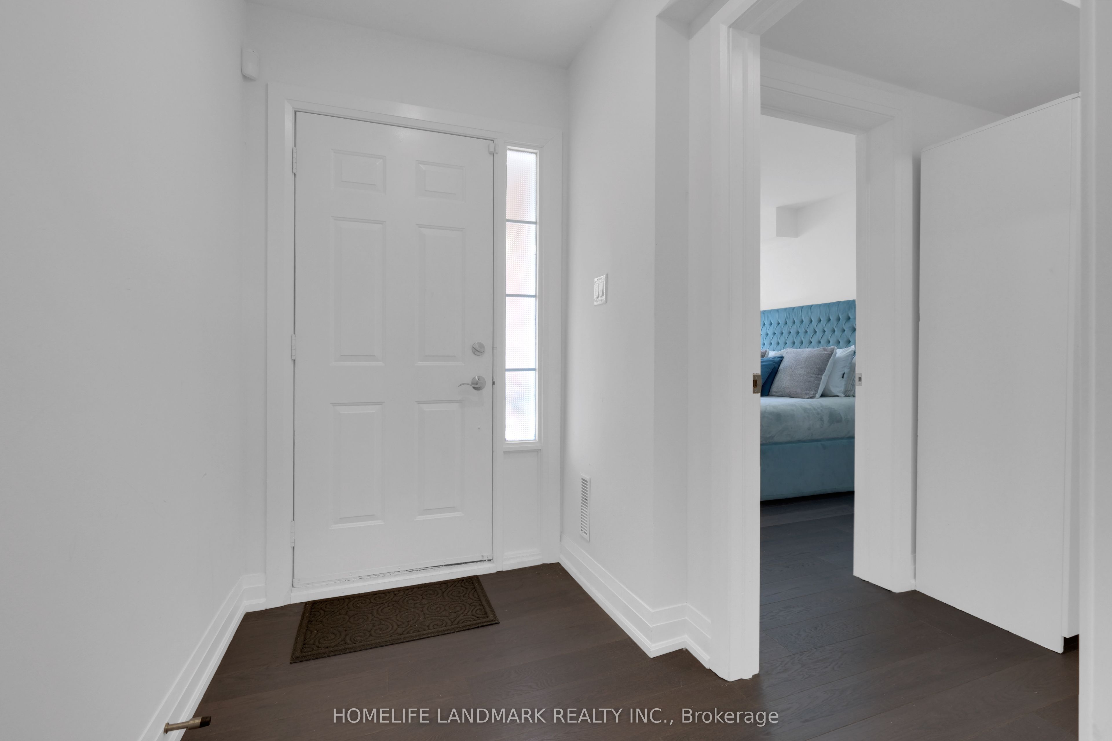 7 Hawtin Lane