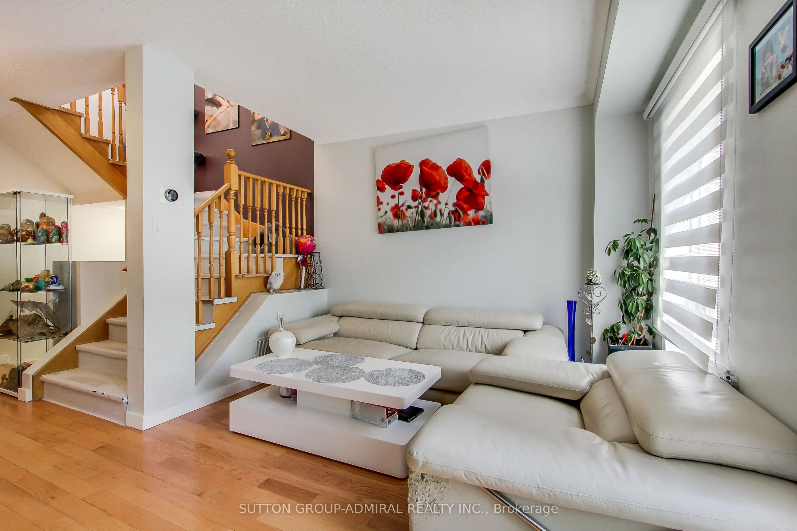 33 Lodgeway Drive