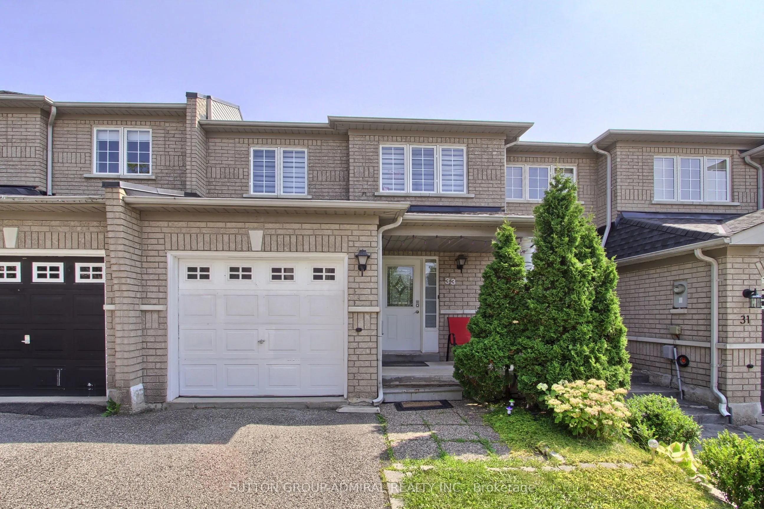 33 Lodgeway Drive