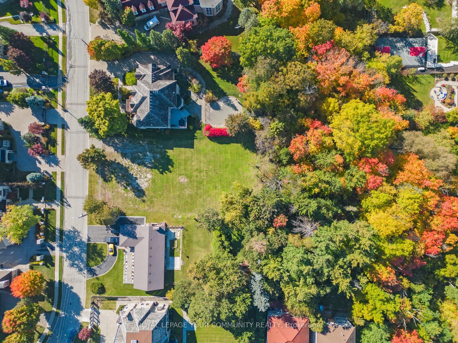 46 Maryvale Crescent