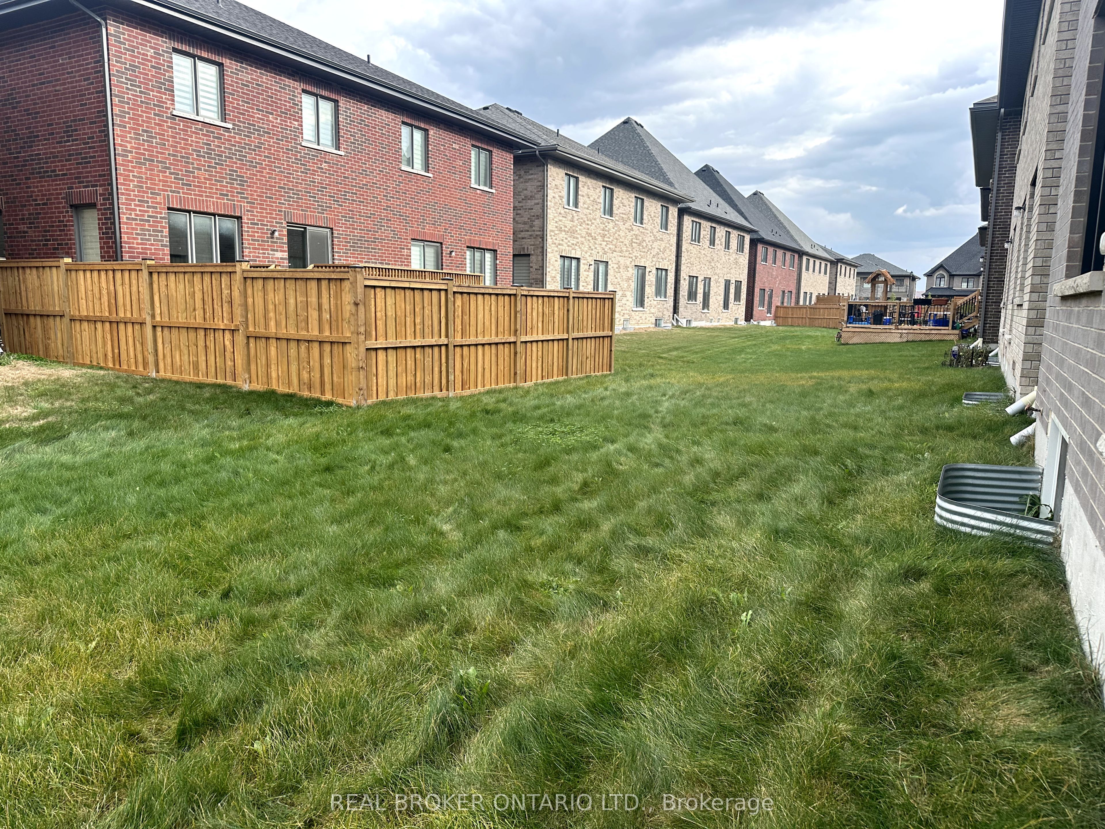 7 Alan Williams Trail