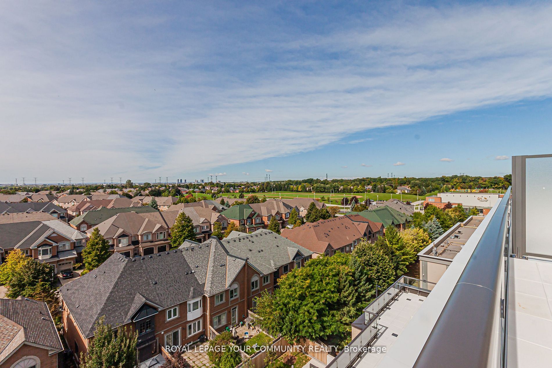 8 Beverley Glen Boulevard, #C711
