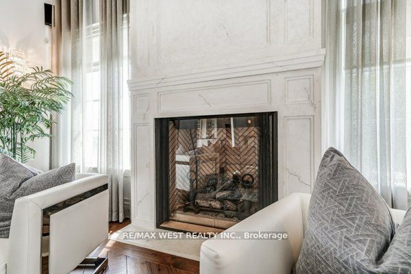 115 Hazelridge Court