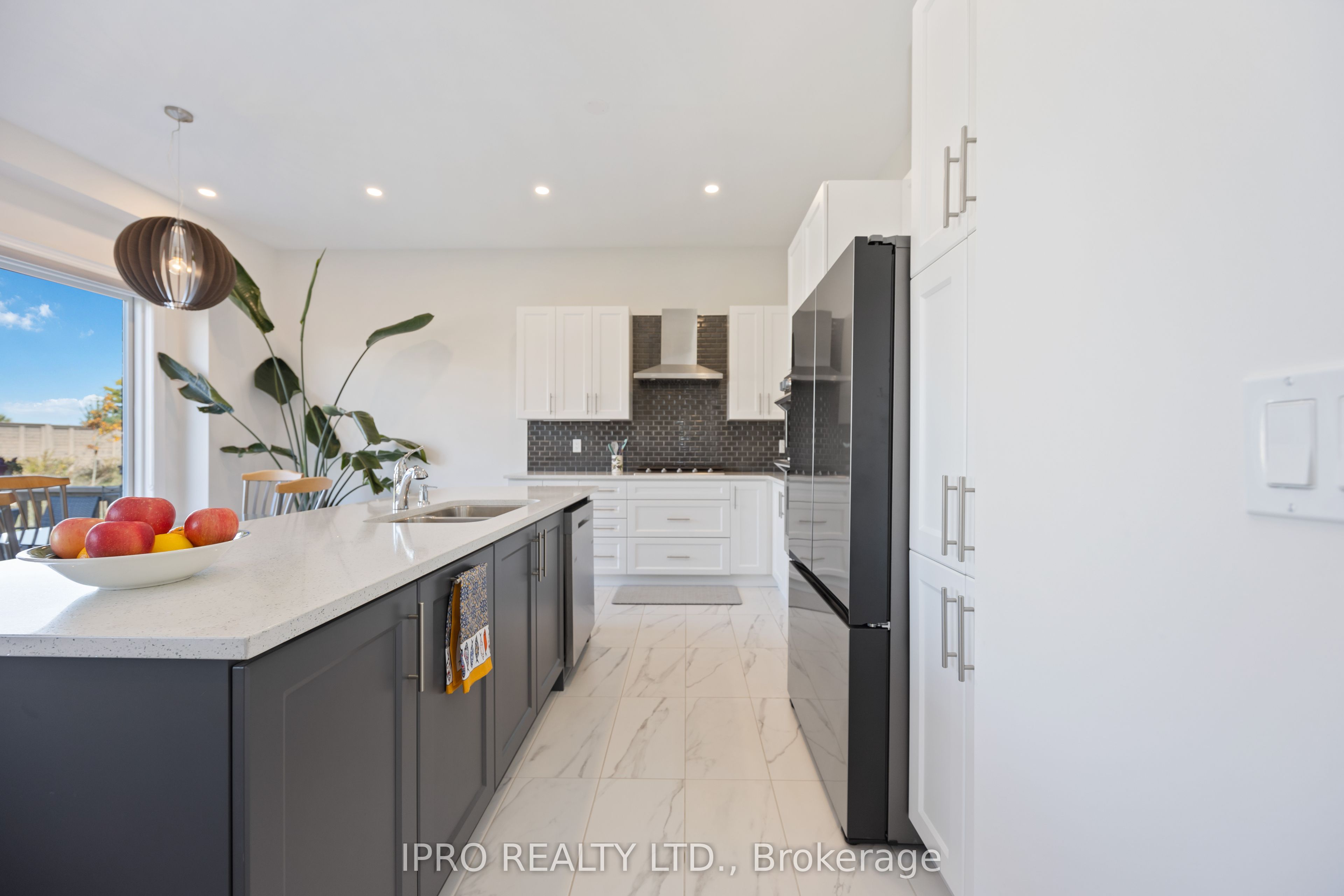 99 Black Walnut Court