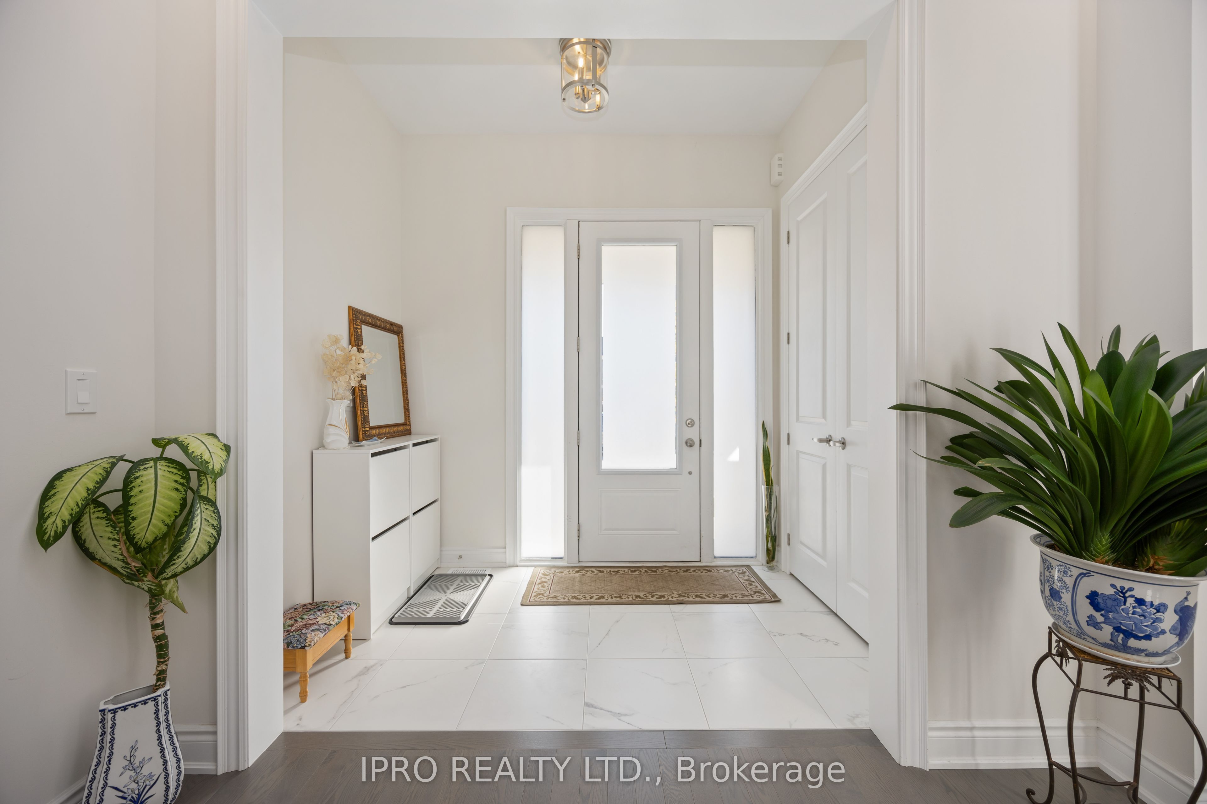 99 Black Walnut Court