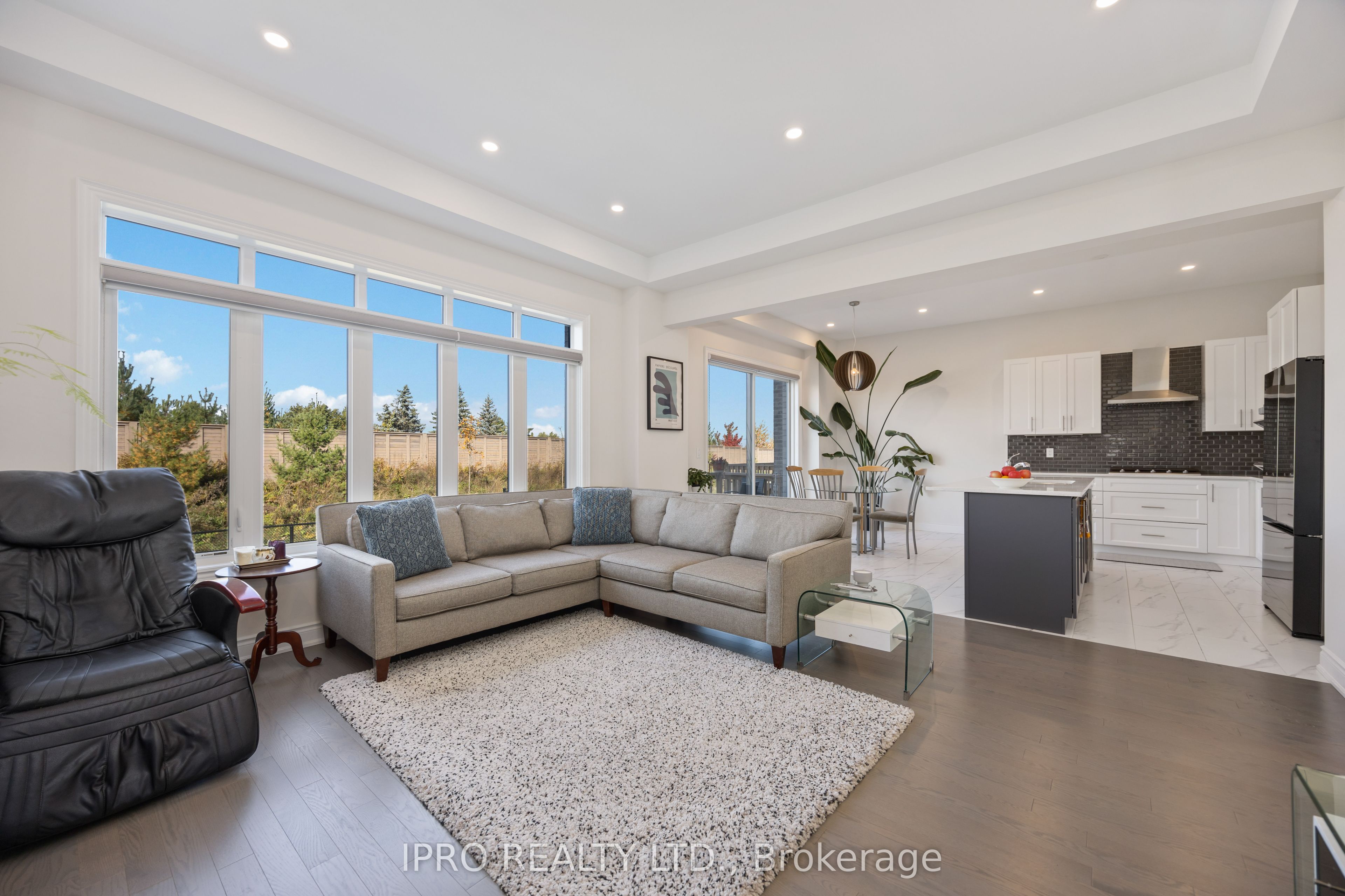 99 Black Walnut Court