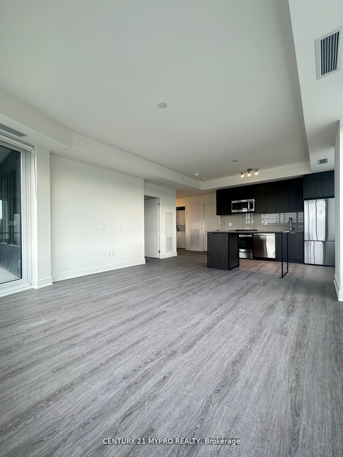 185 Deerfield Road, #311