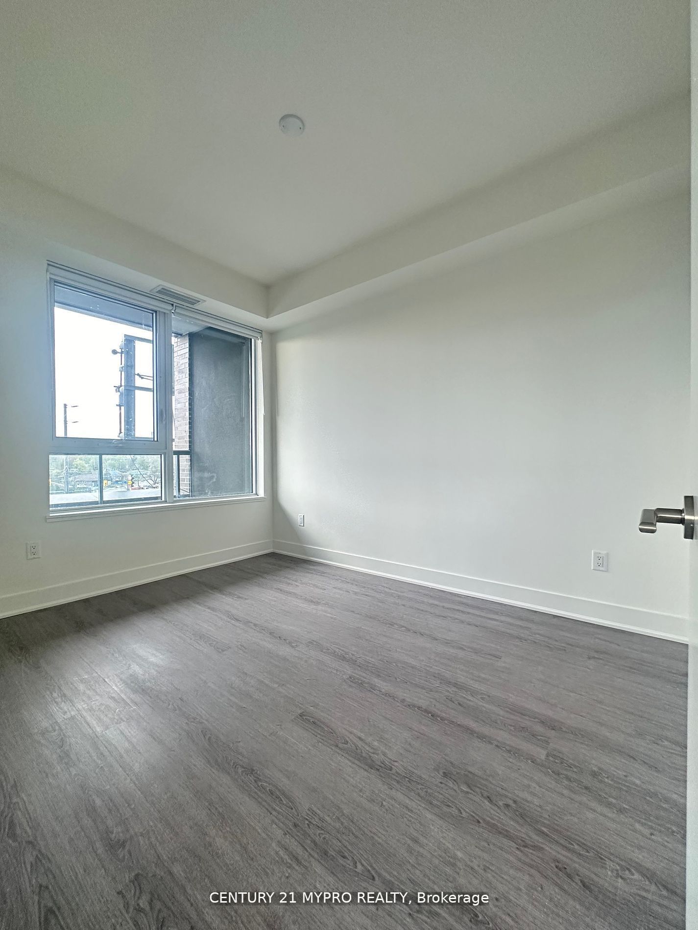 185 Deerfield Road, #311