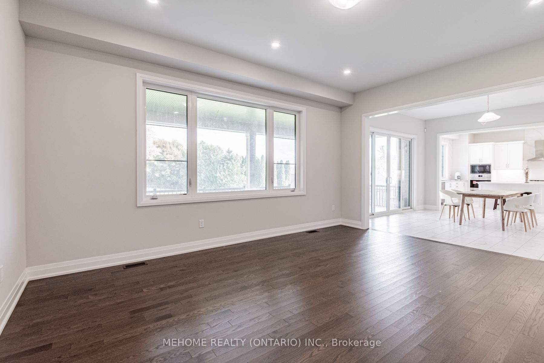 15 Kenneth Campbell Court