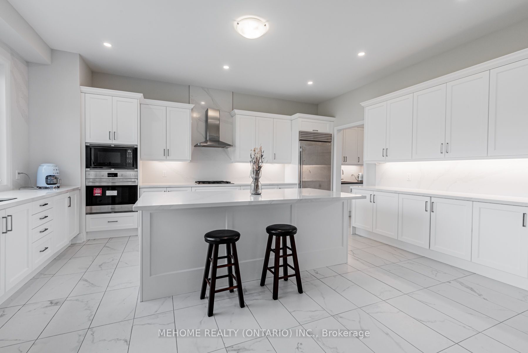 15 Kenneth Campbell Court