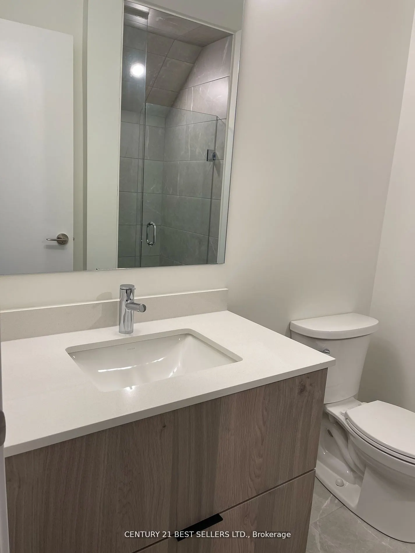 8 David Eyer Road #1221
