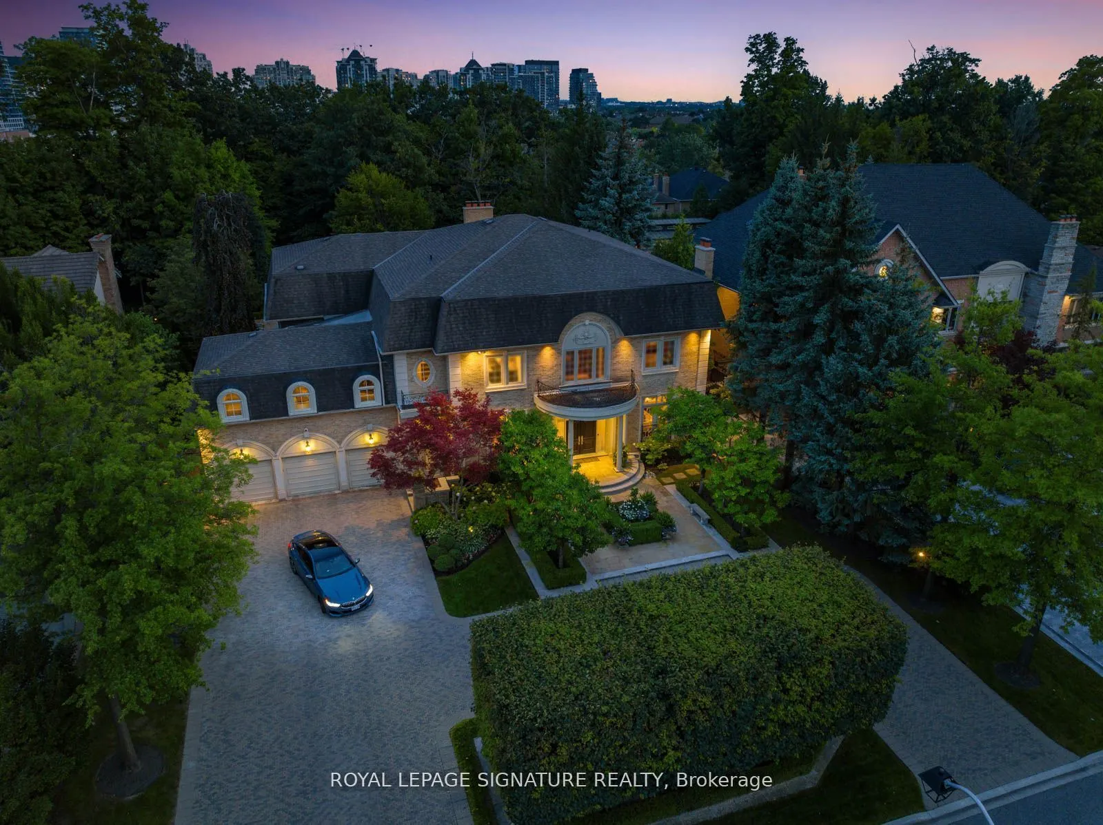 51 Renaissance Court