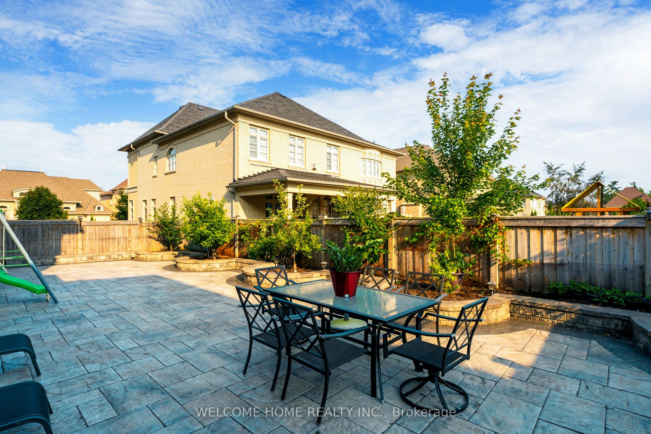 48 Silver Sterling Crescent