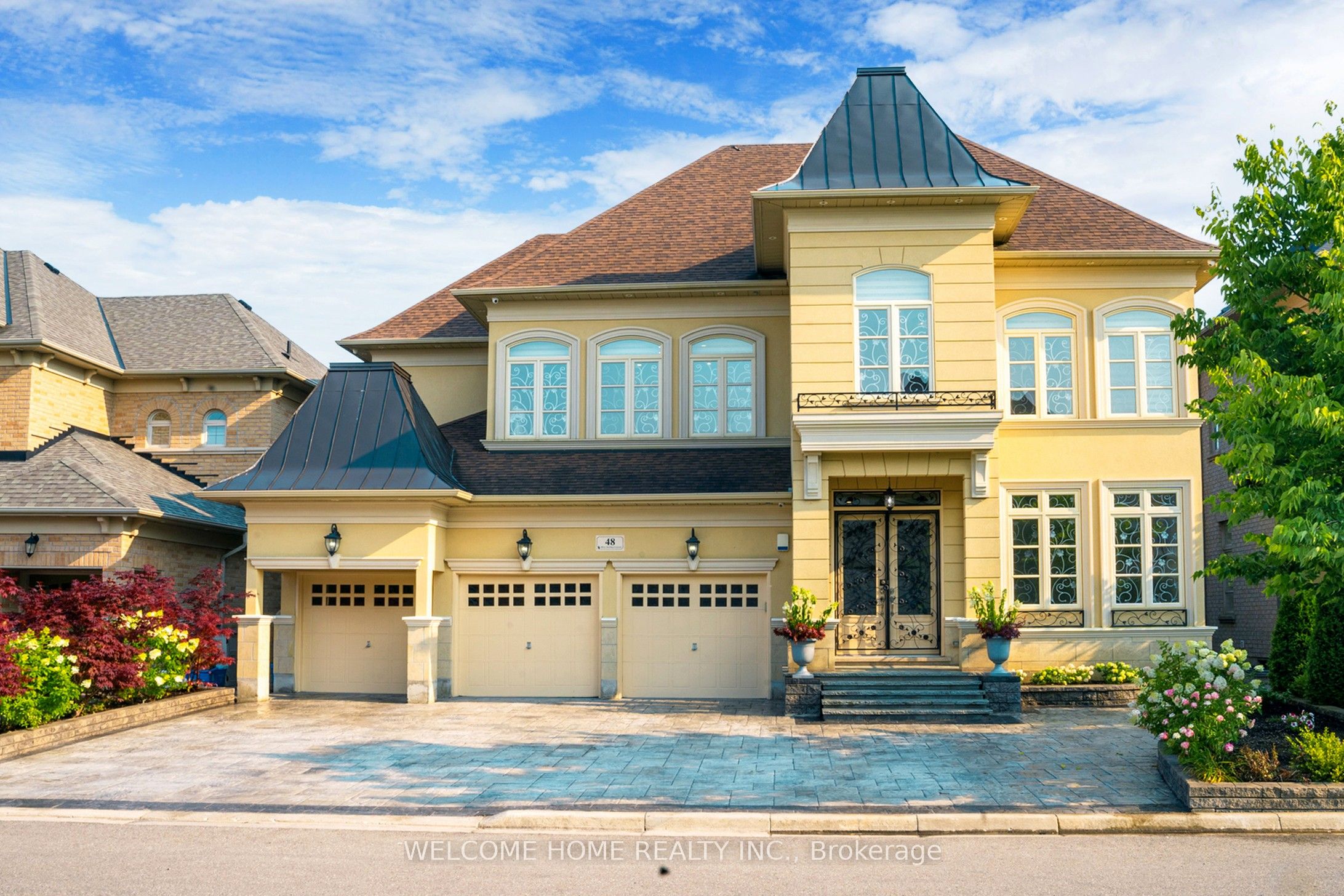 48 Silver Sterling Crescent