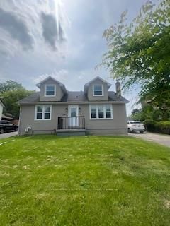 23 Irwin Avenue