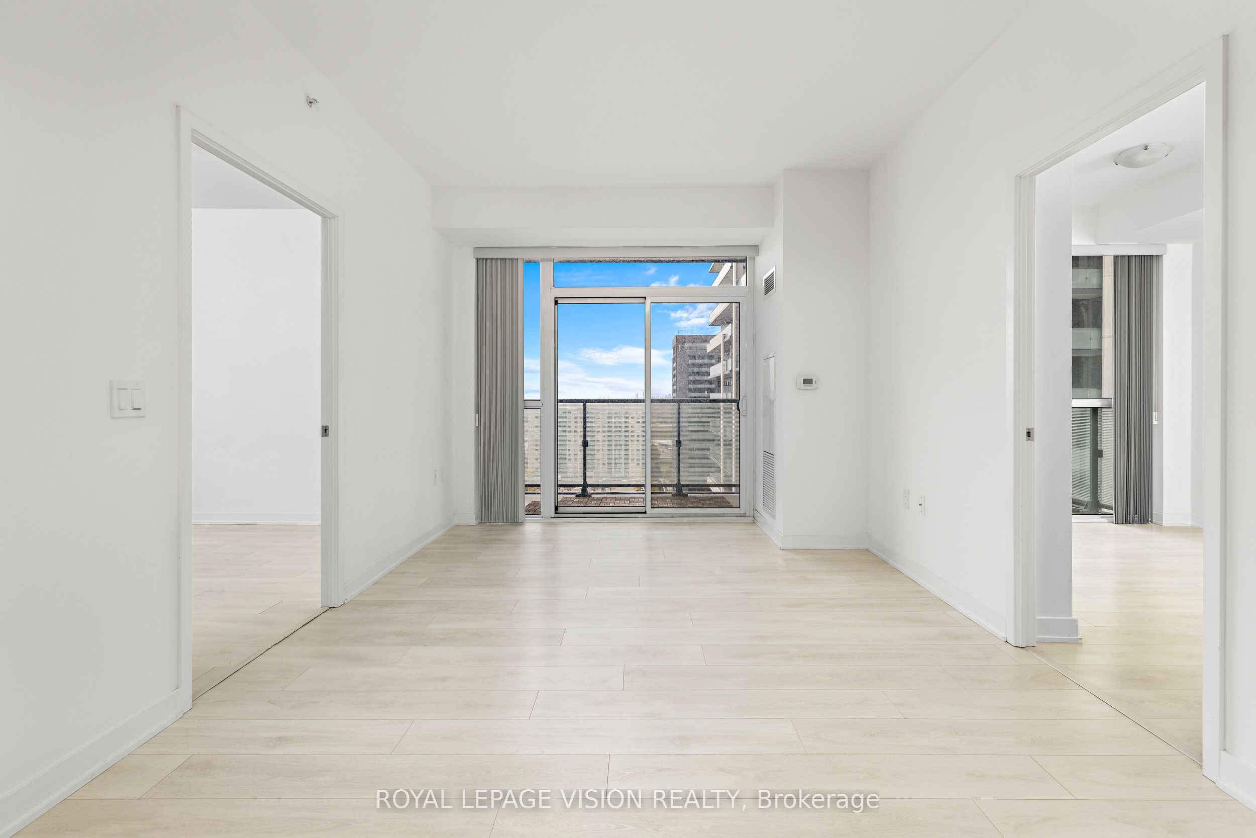 75 Oneida Crescent #1608