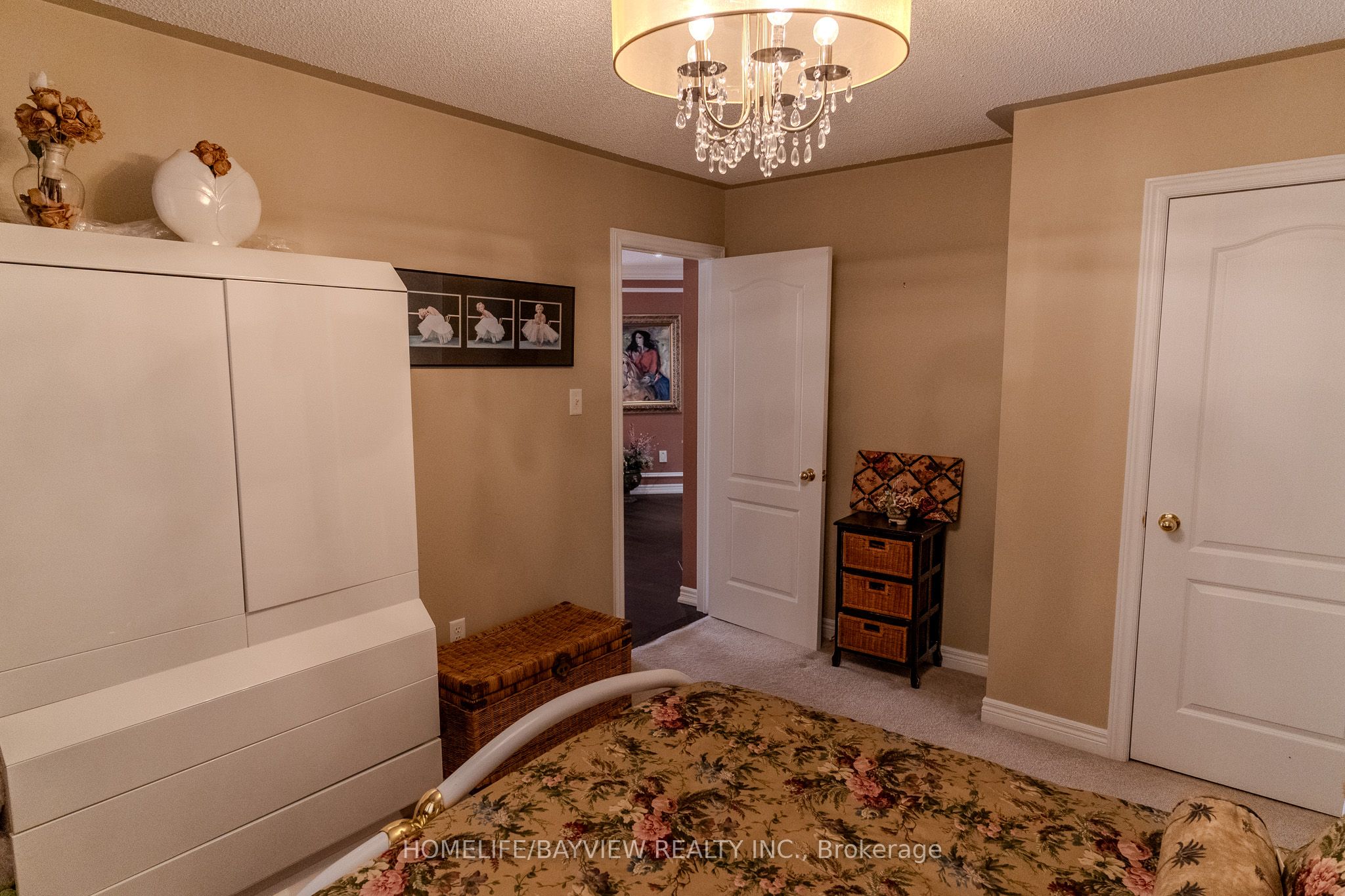 8 Pico Crescent