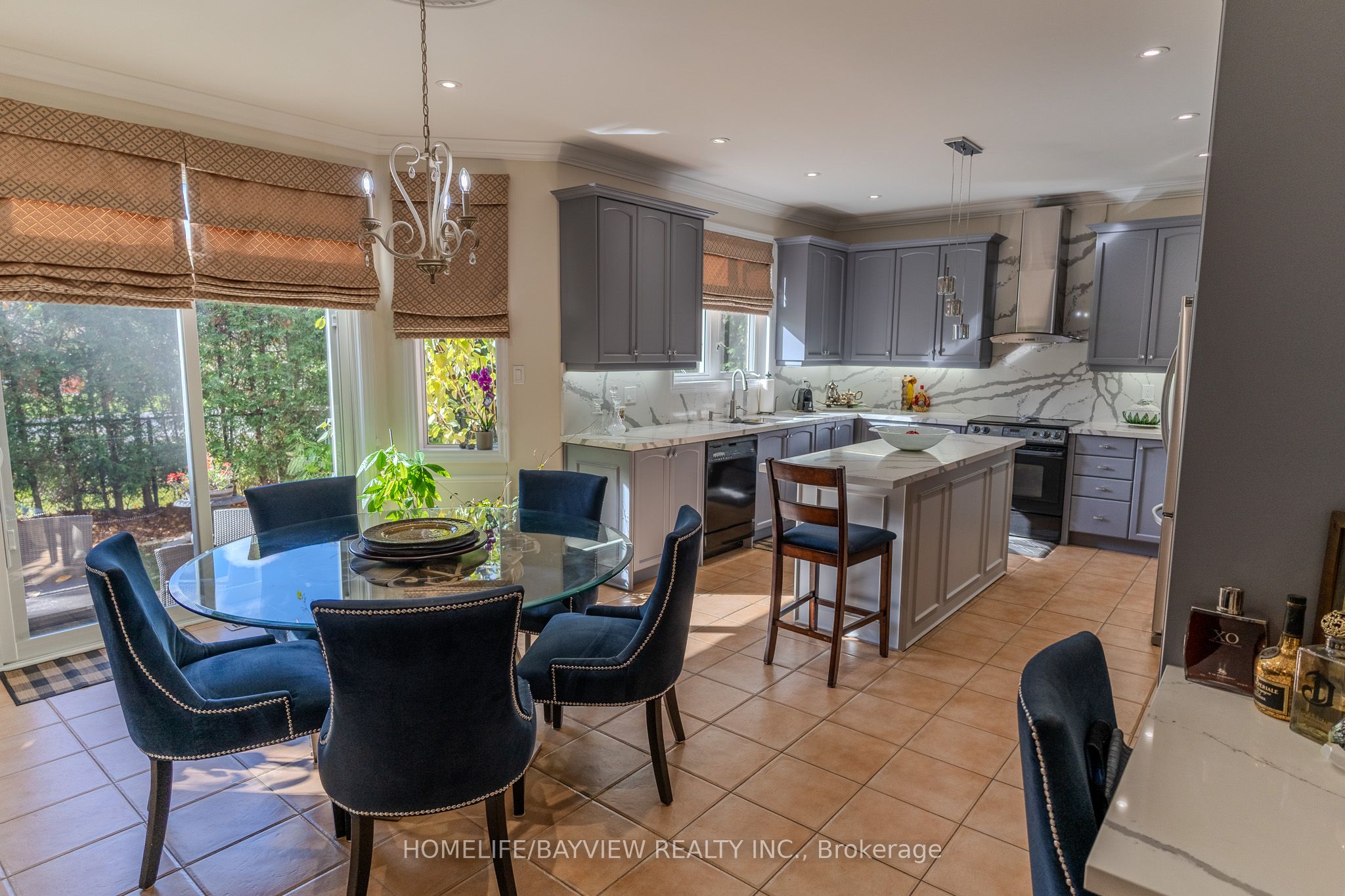 8 Pico Crescent