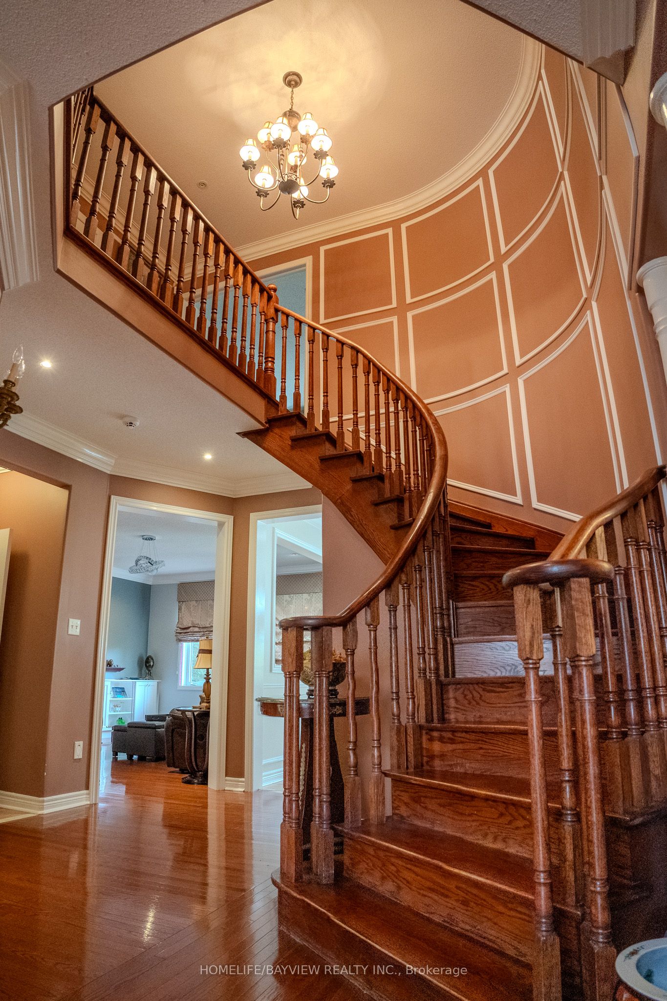 8 Pico Crescent