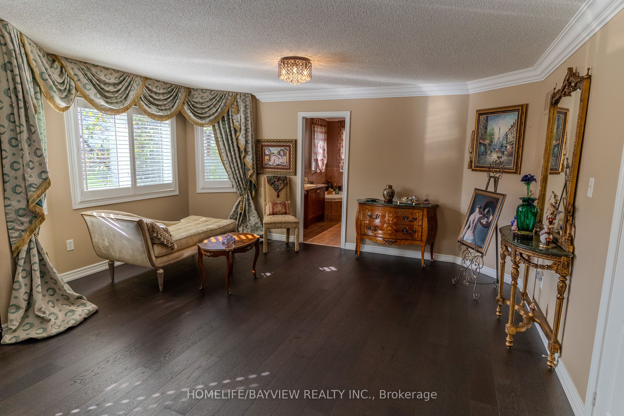 8 Pico Crescent