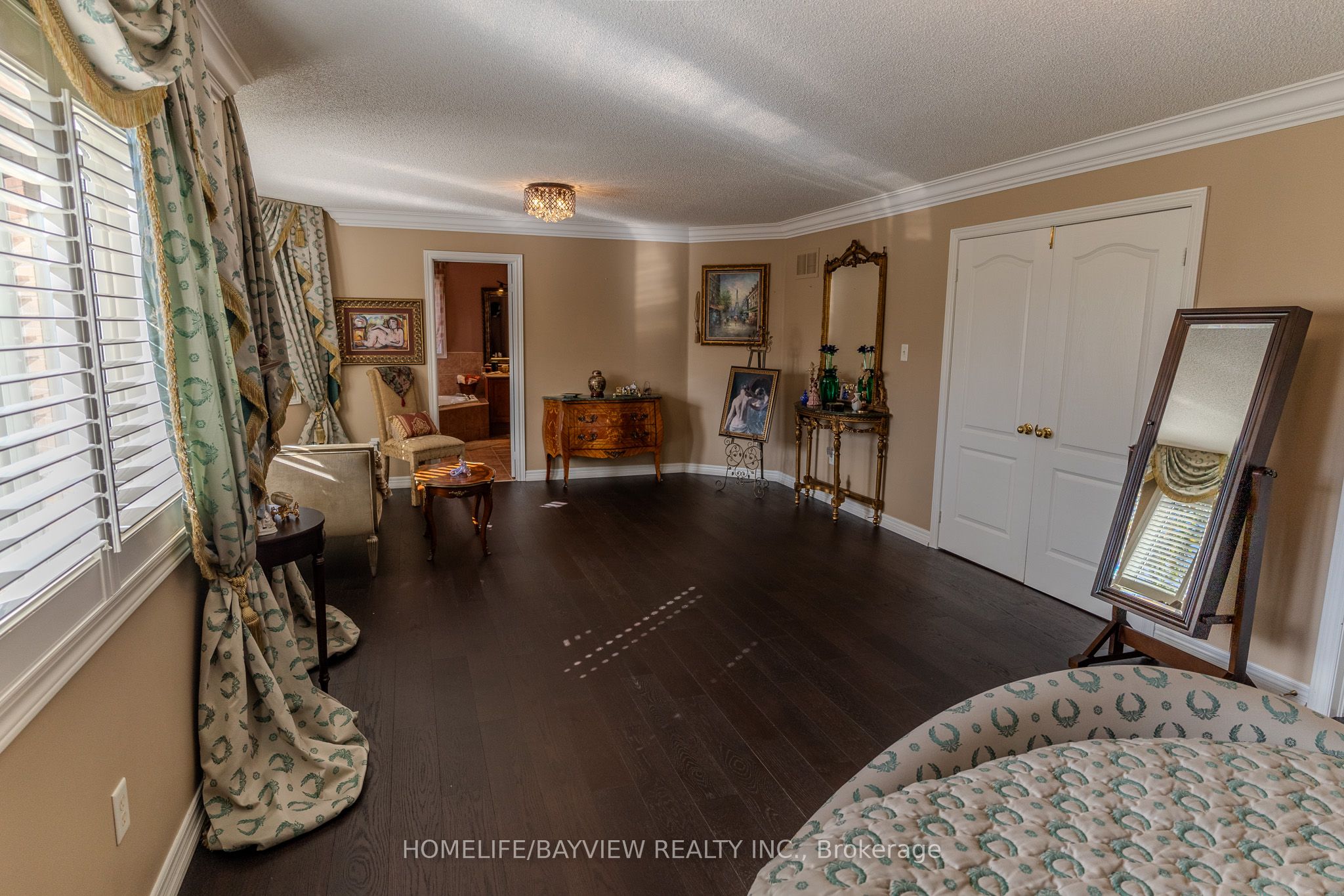 8 Pico Crescent