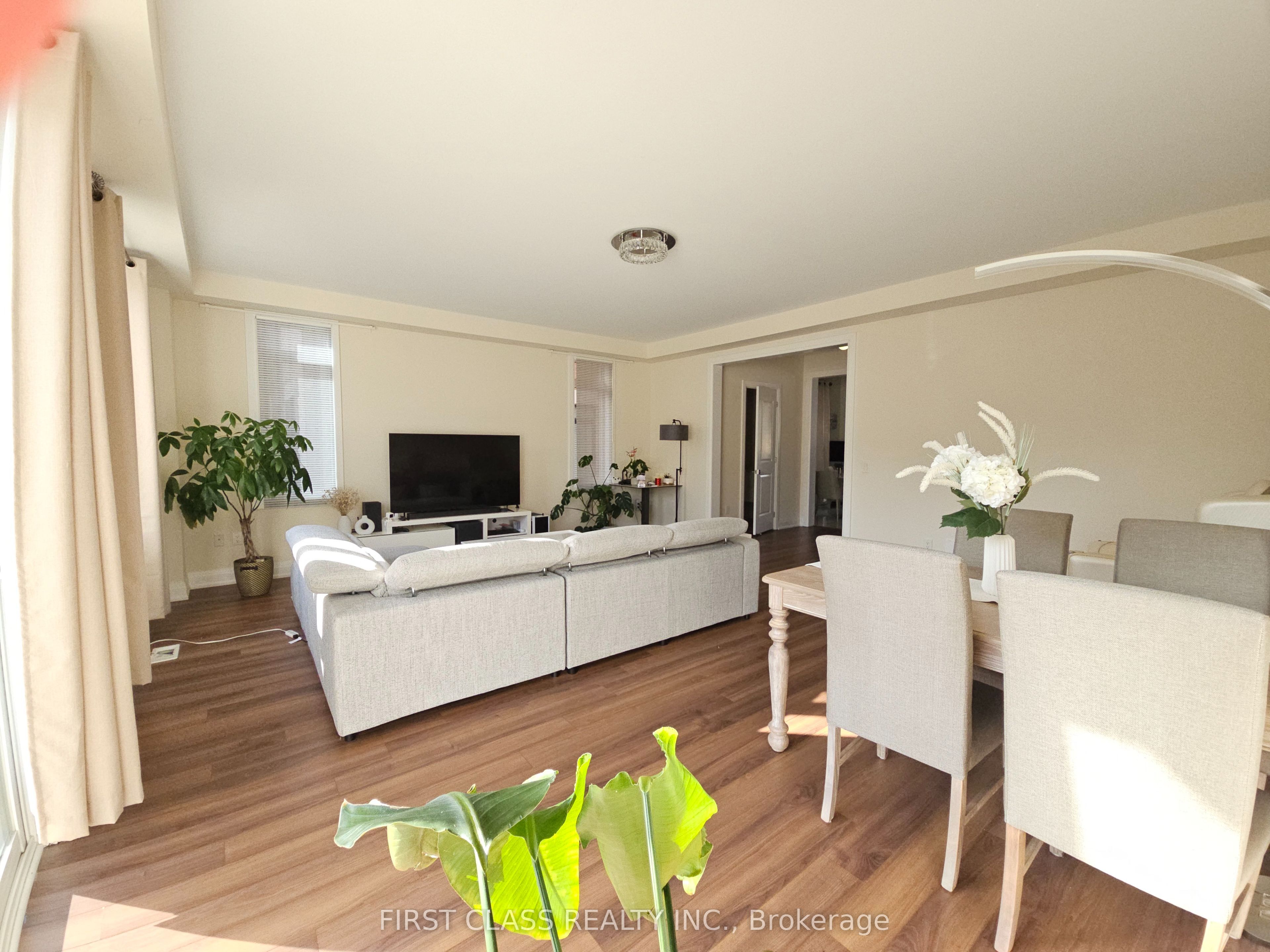 37 Sparks Street