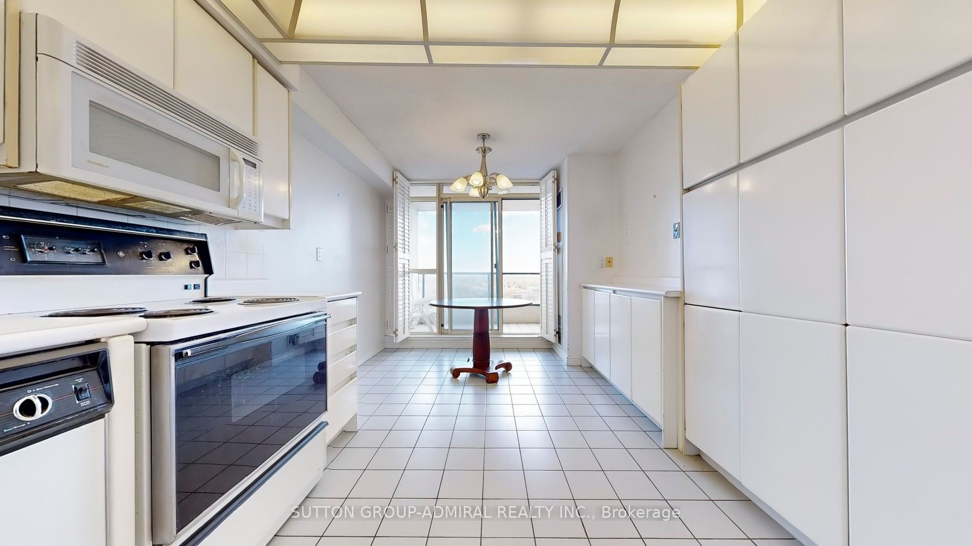 7300 Yonge Street, #1108