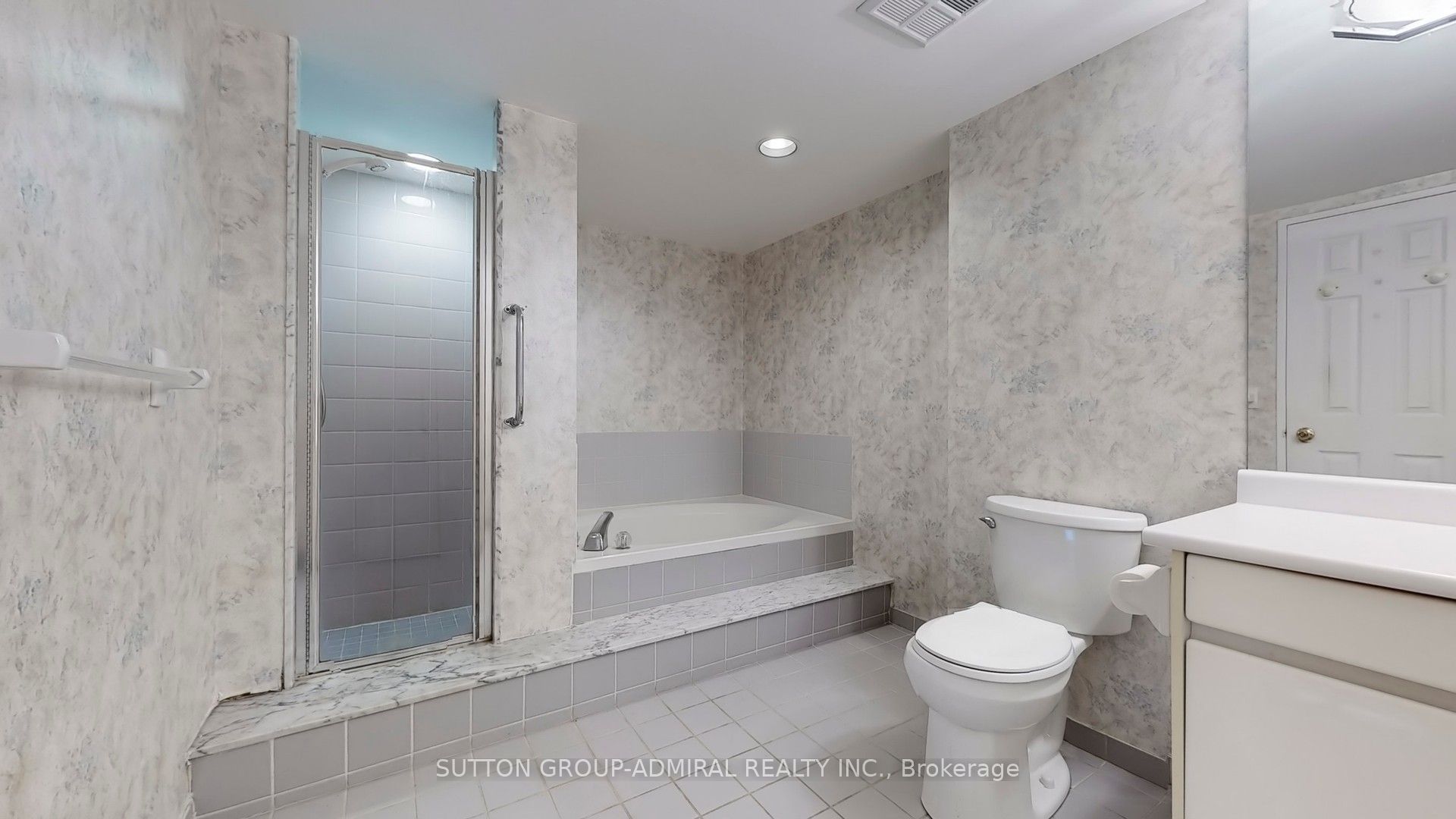 7300 Yonge Street, #1108