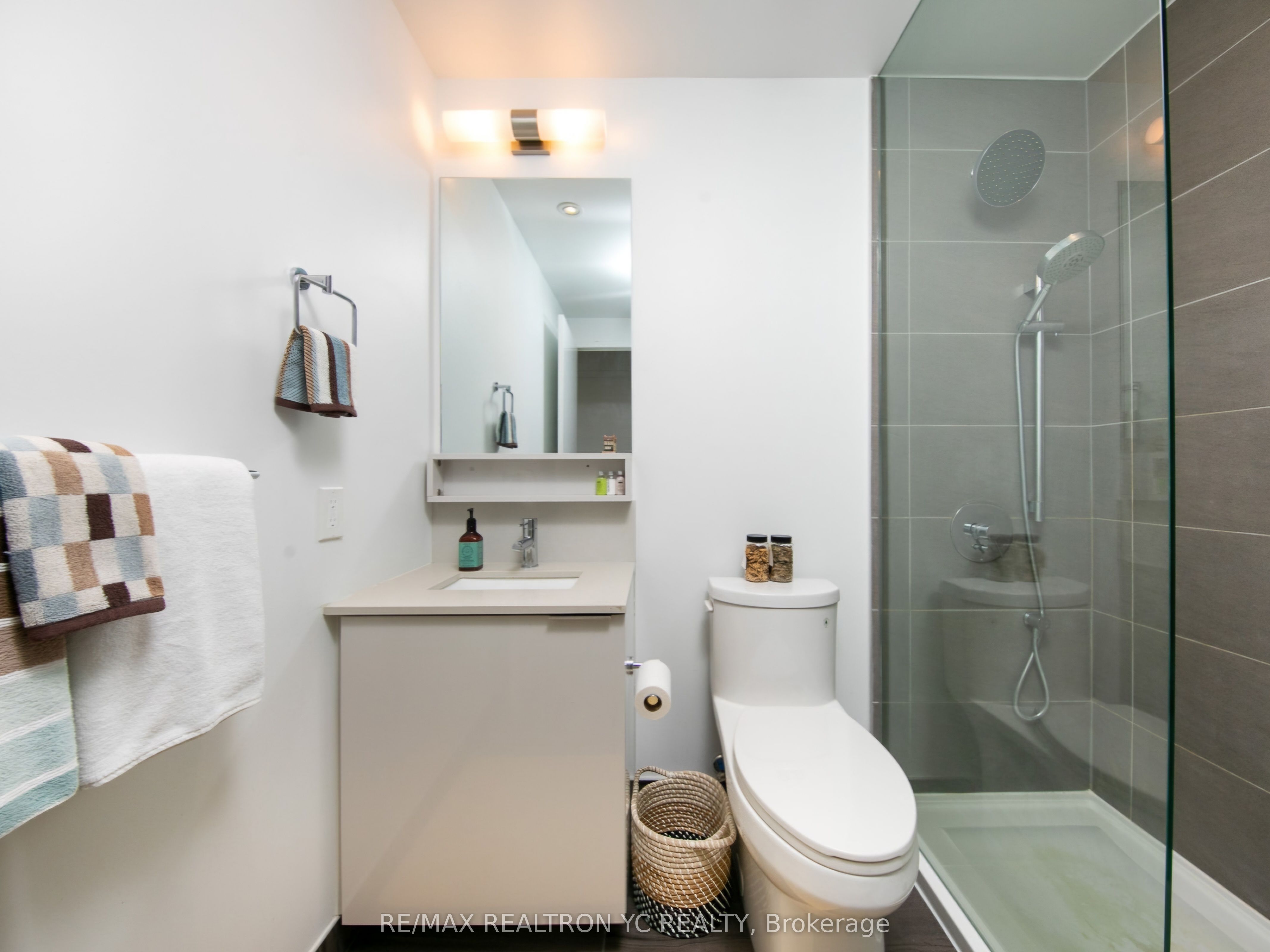 898 Portage Parkway #1503