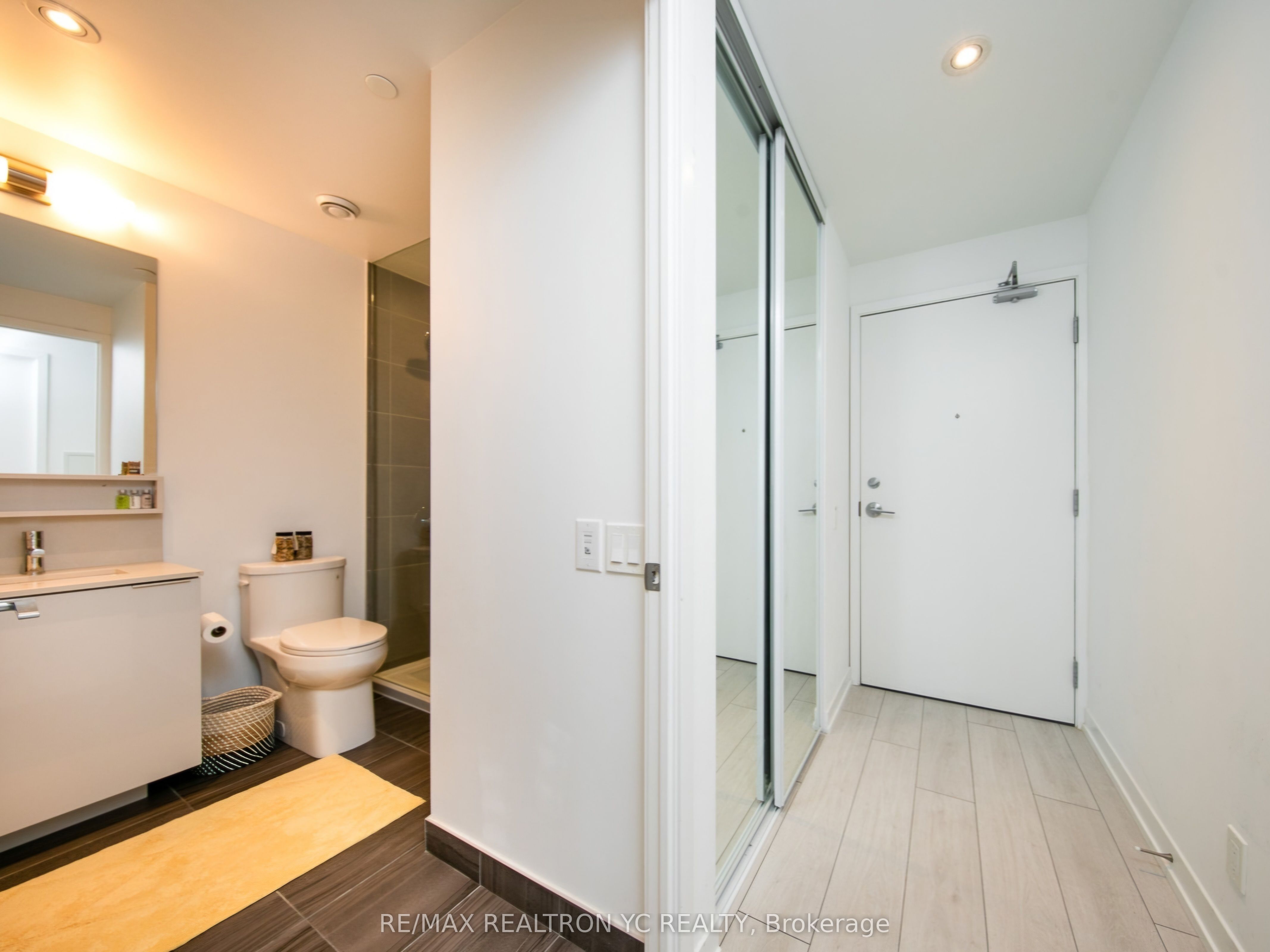 898 Portage Parkway #1503