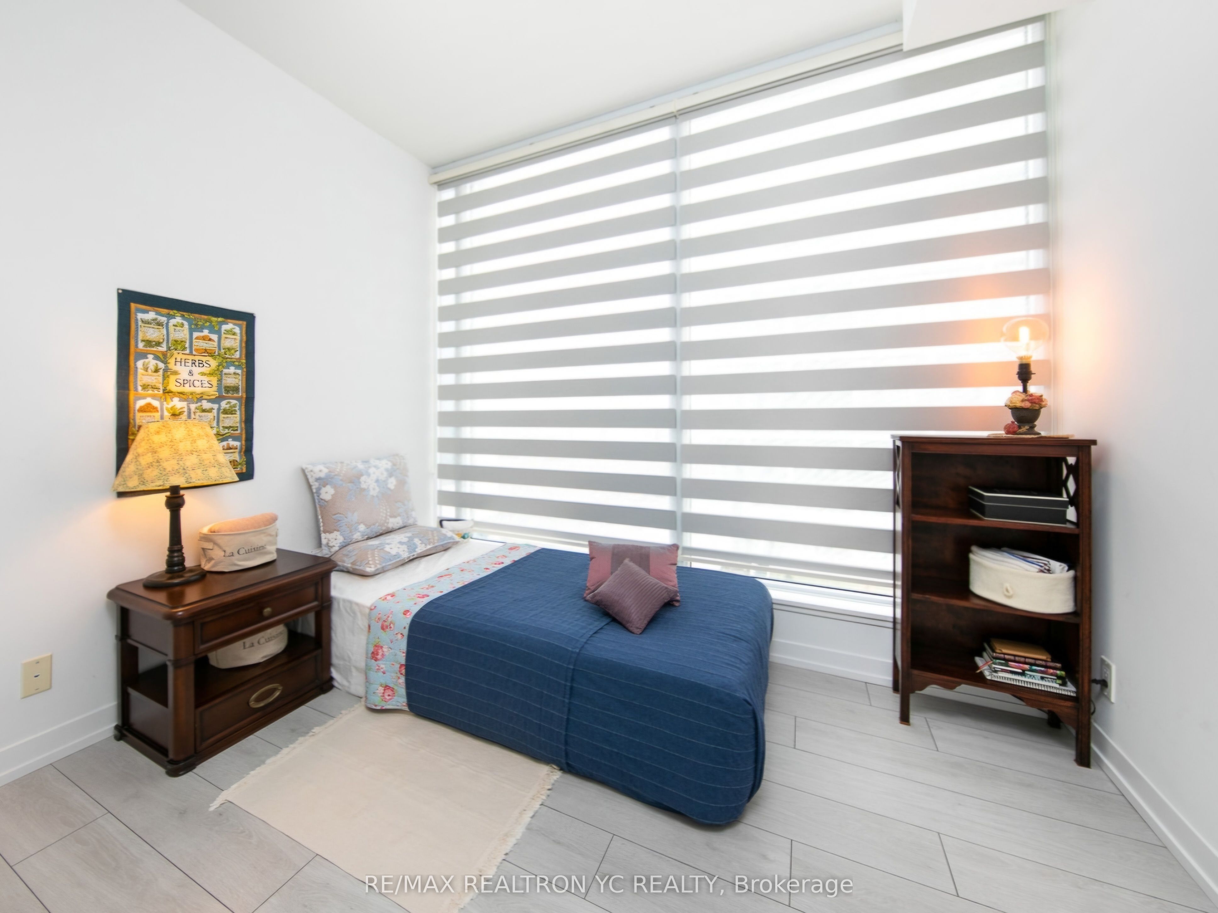 898 Portage Parkway #1503