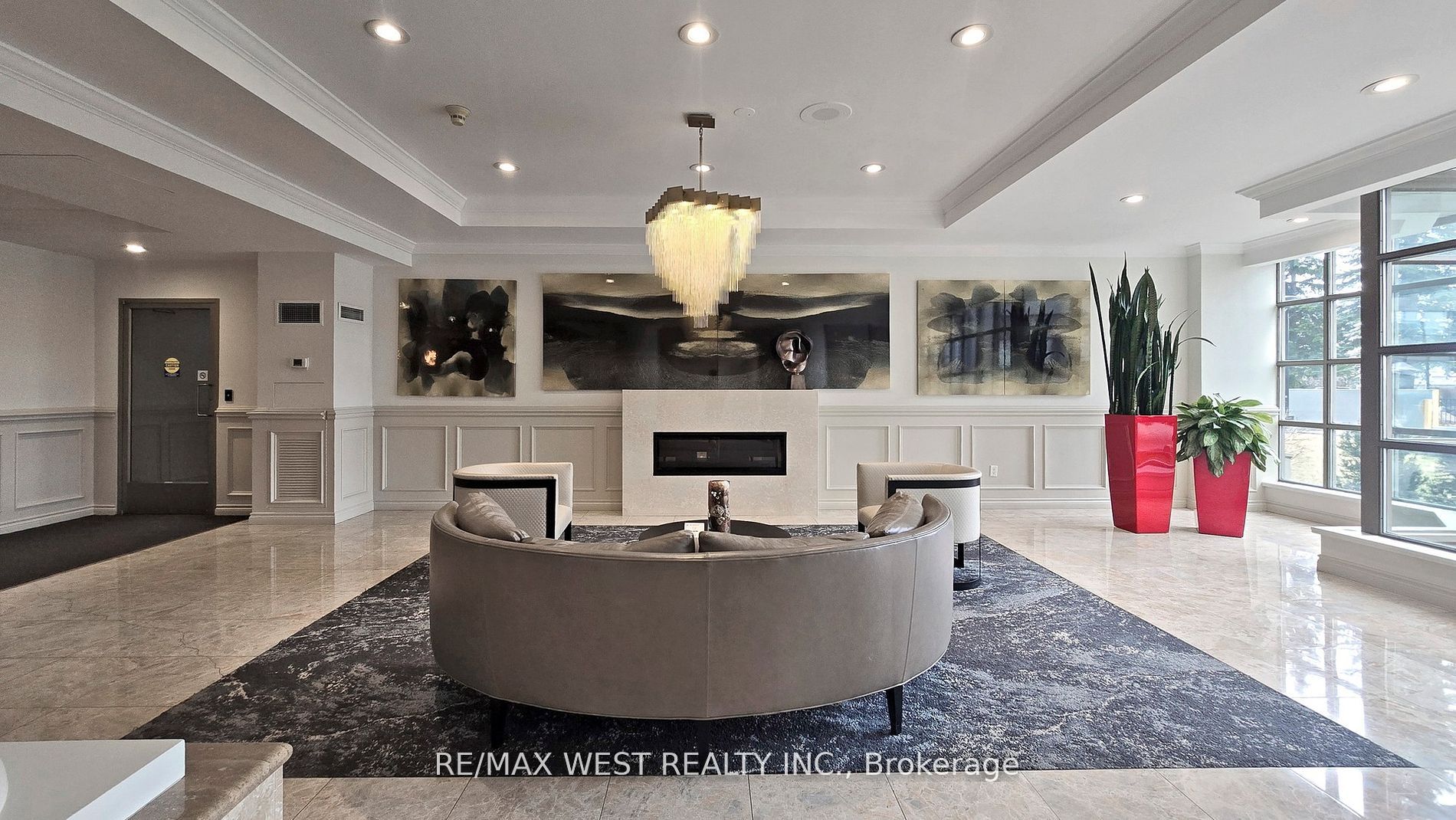 7 Townsgate Drive #1408