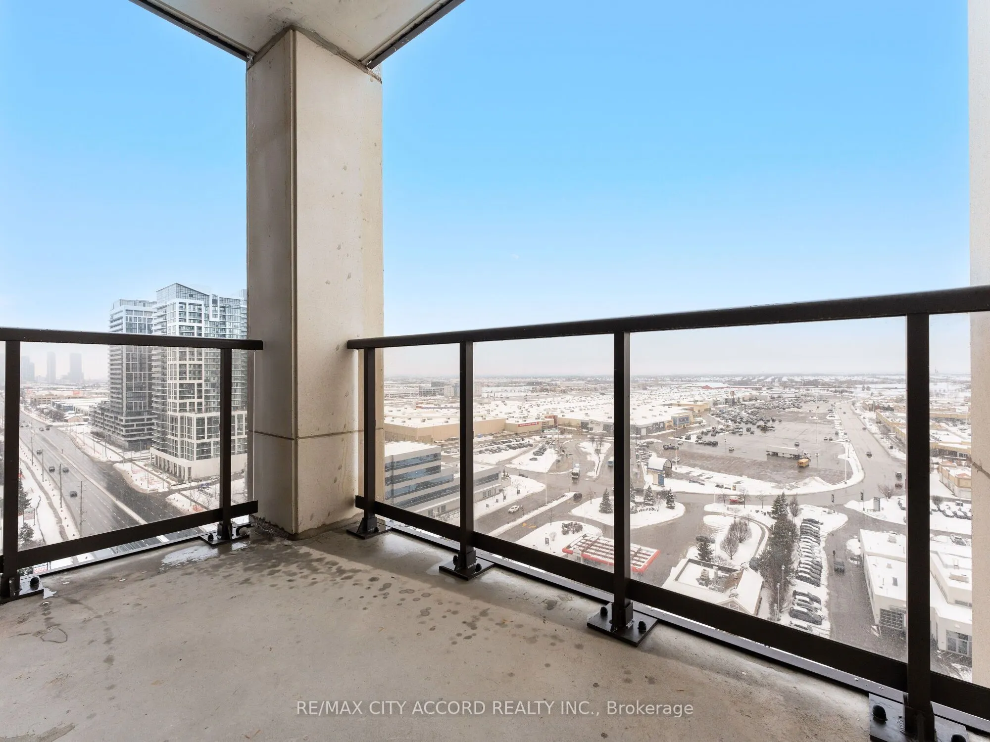 9085 Jane Street, #1709