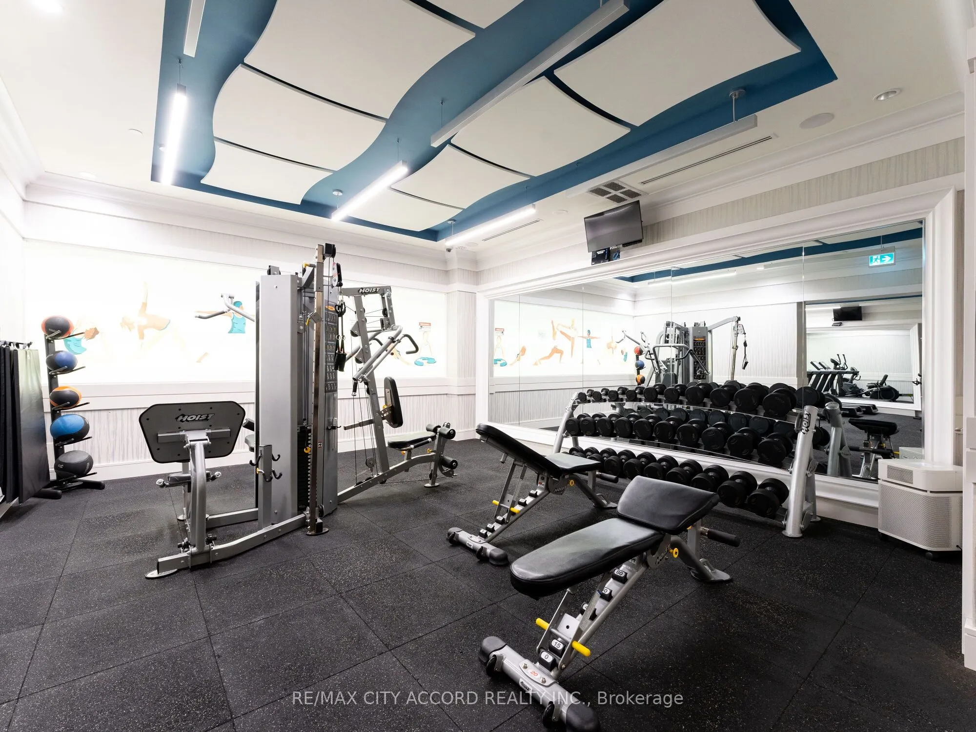 9085 Jane Street, #1709